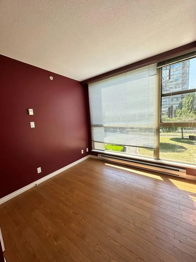 6119 Cooney