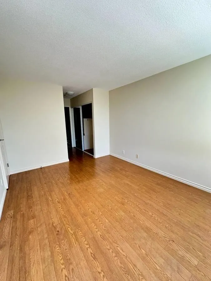 6119 Cooney