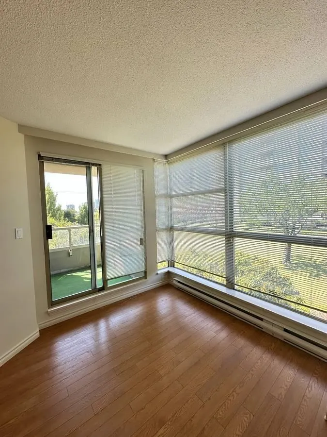 6119 Cooney