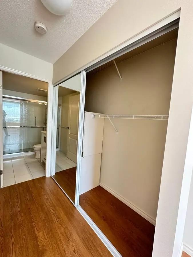 6119 Cooney