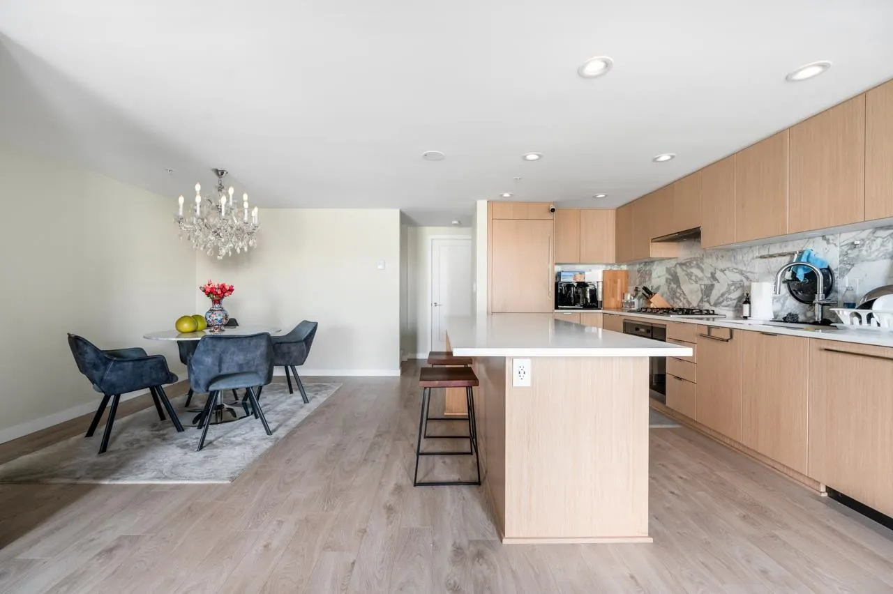 5 3699 Sexsmith Road