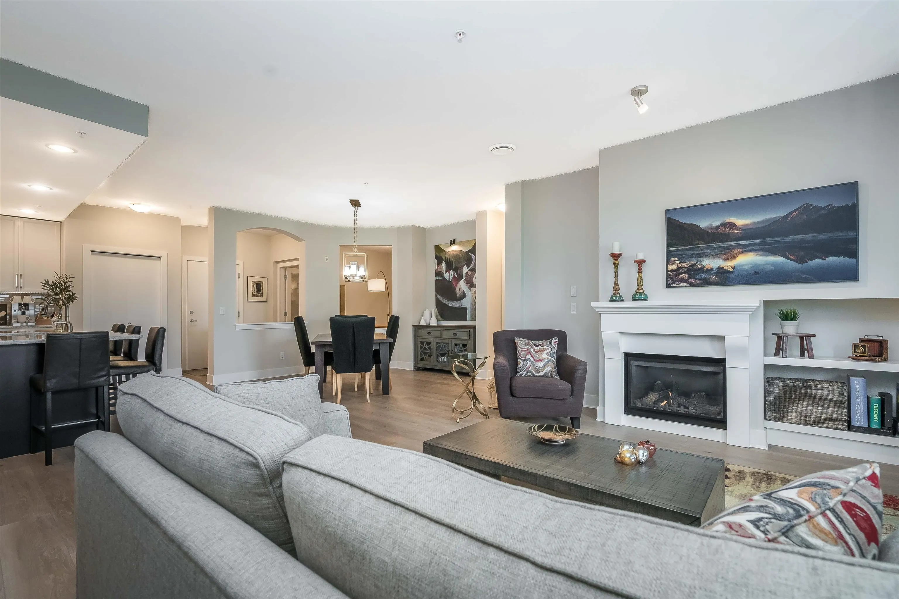 208 16477 64 Avenue