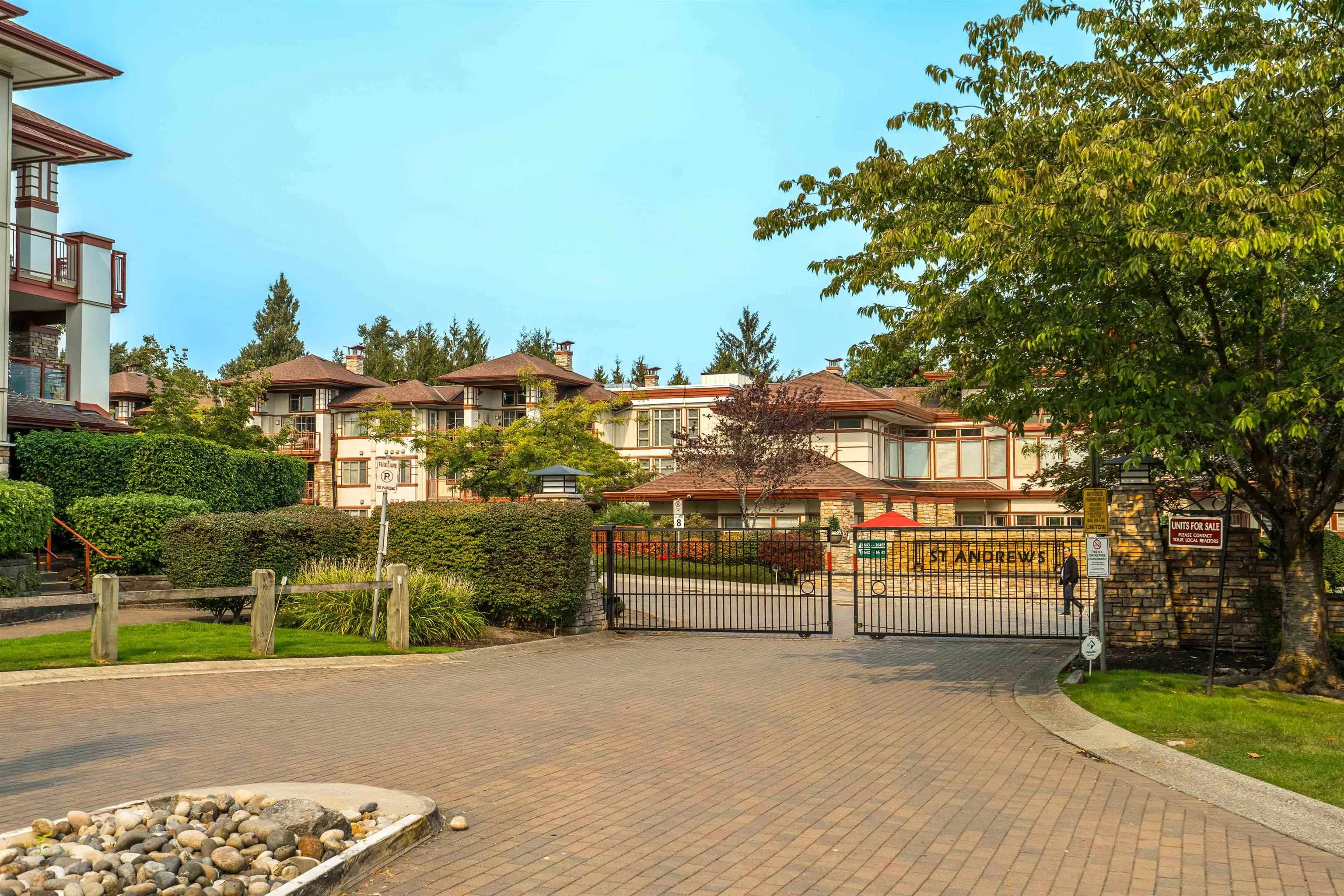 208 16477 64 Avenue