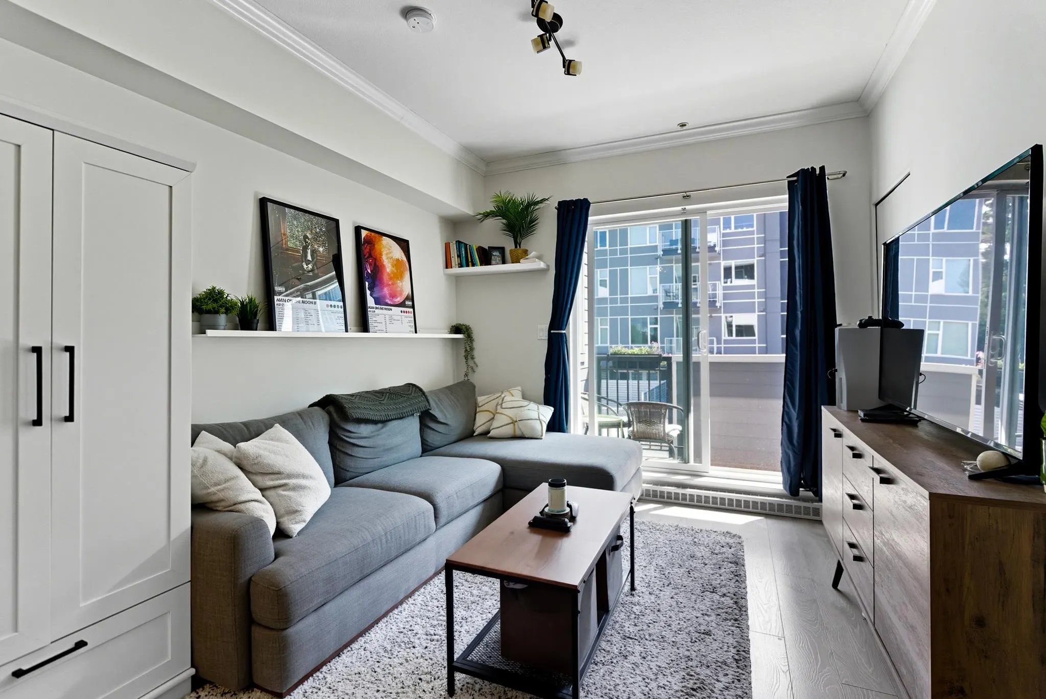 209 13678 Grosvenor Road