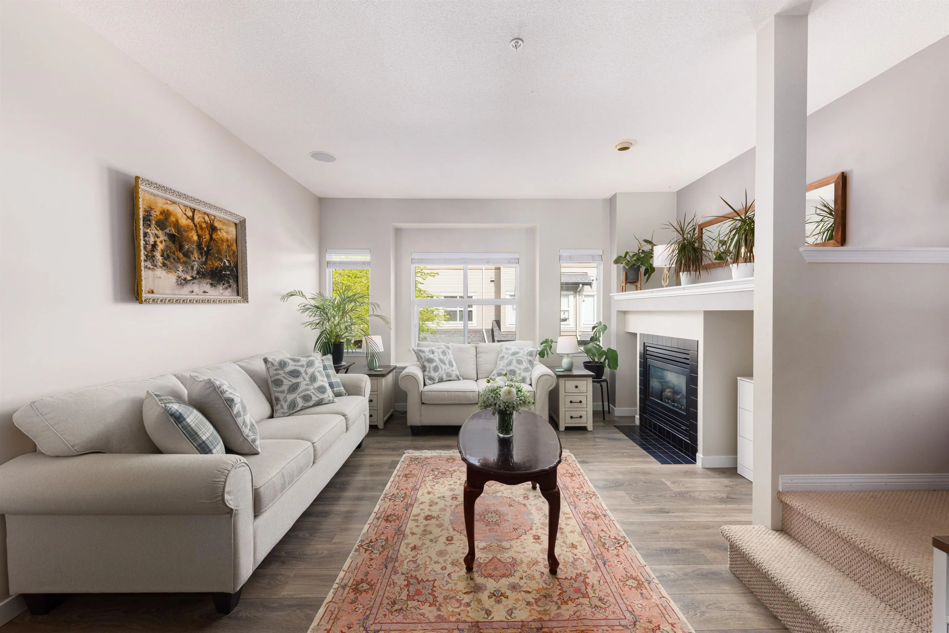 102 1055 Riverwood Gate