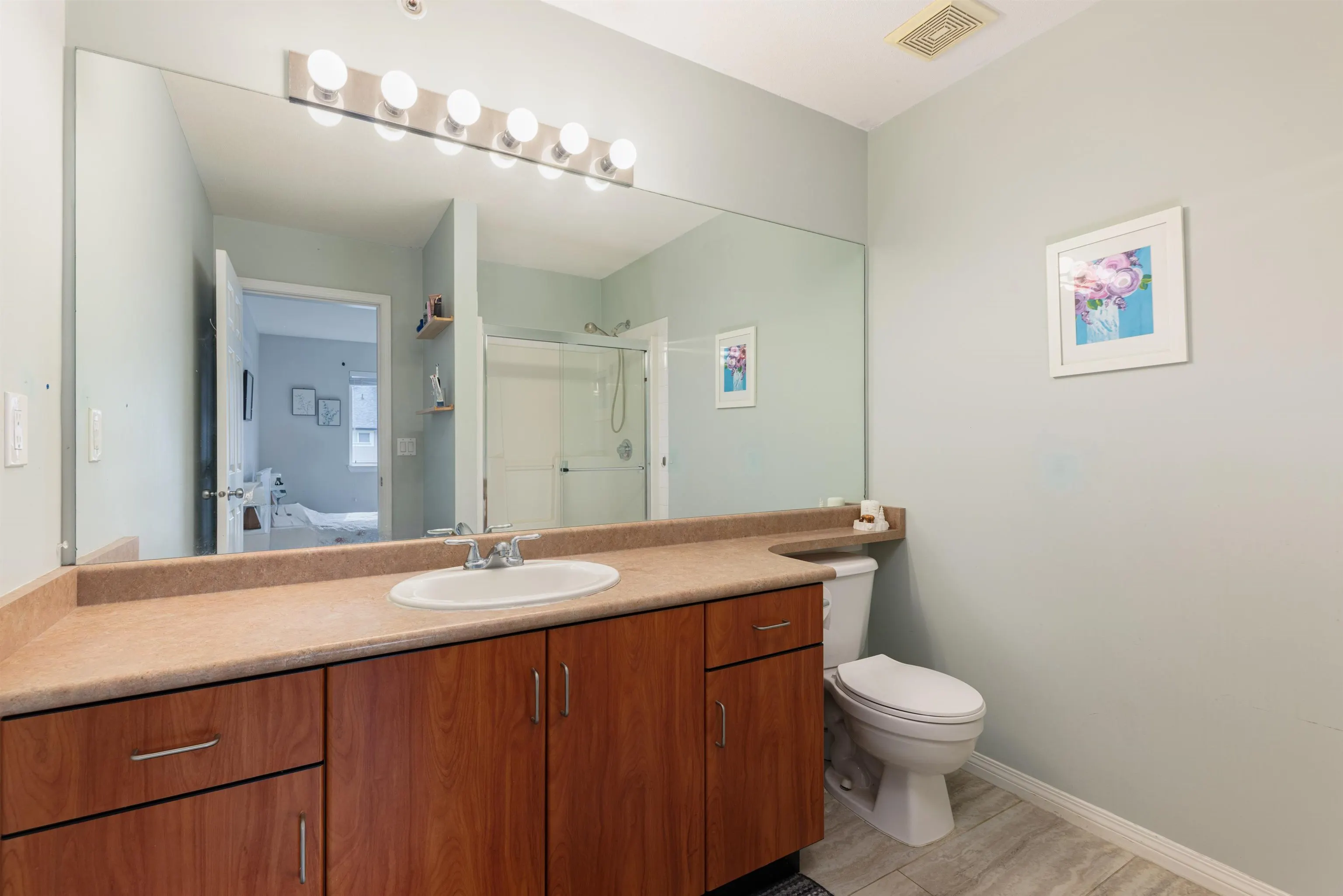 102 1055 Riverwood Gate