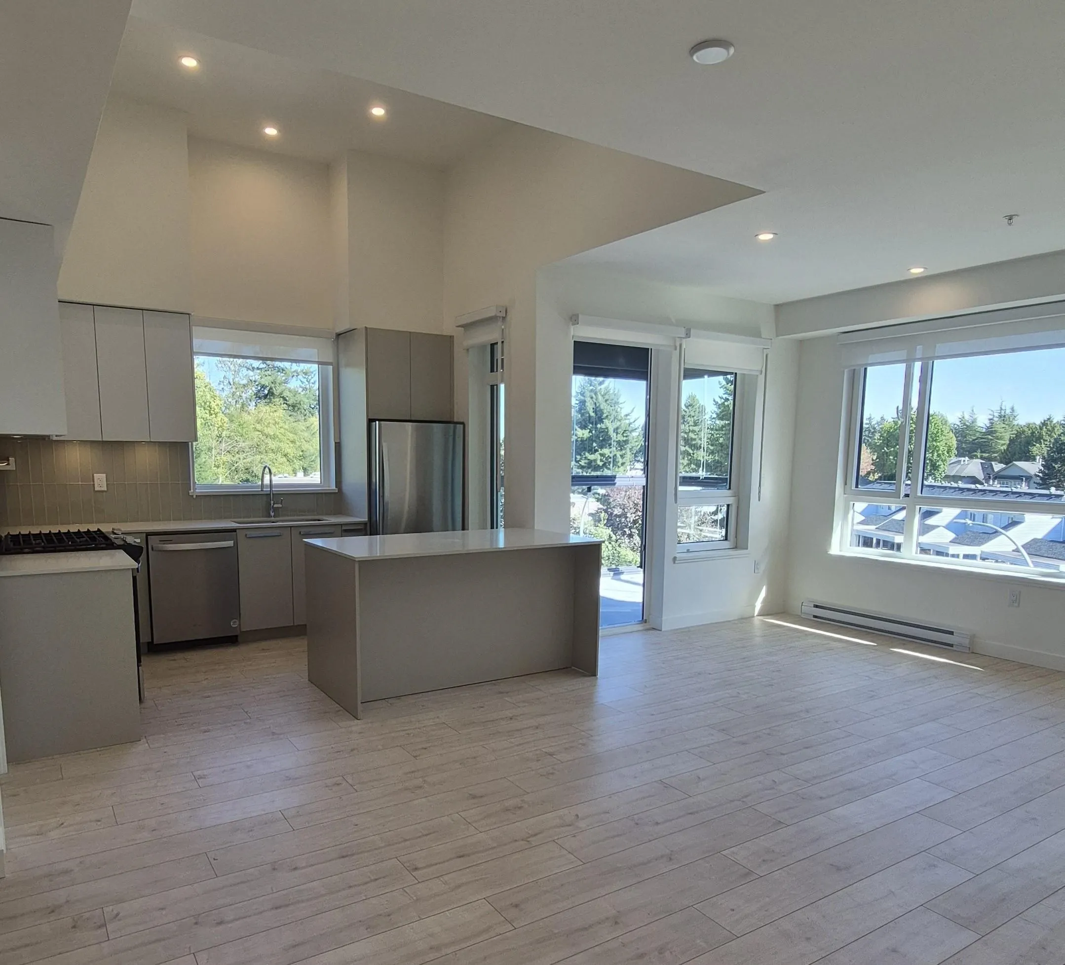 416 13788 76 Avenue