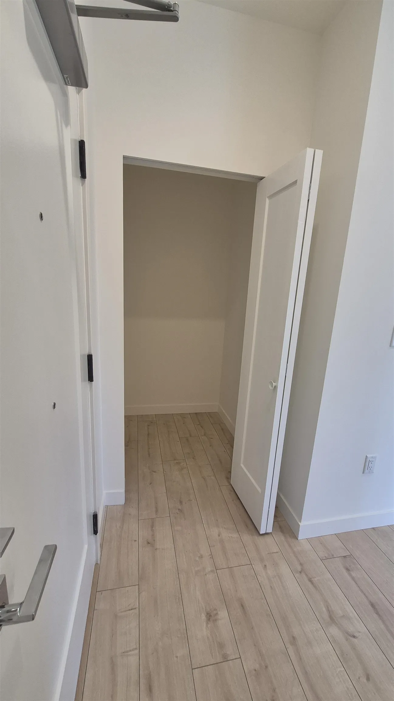 416 13788 76 Avenue