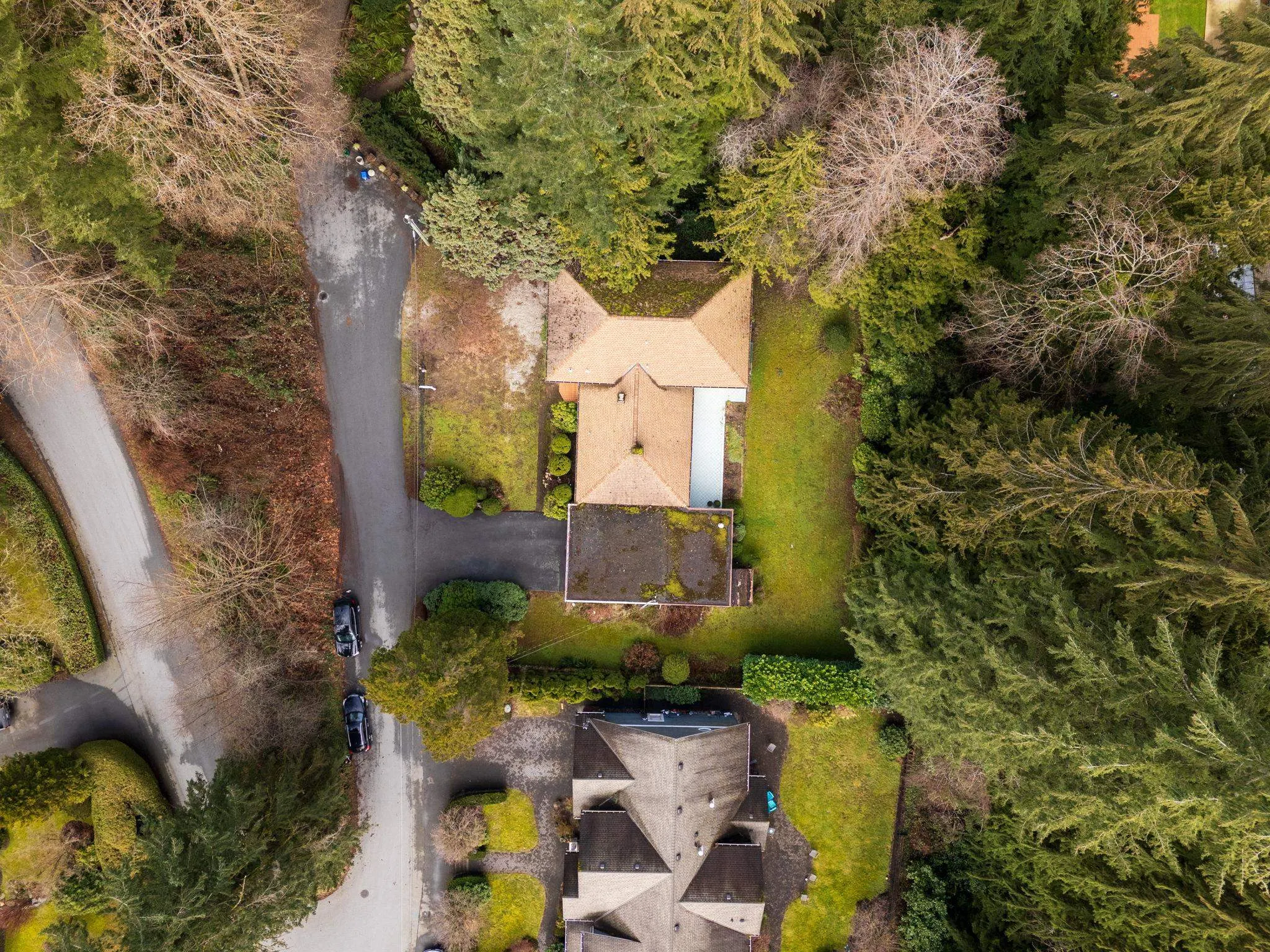 350 St James Crescent