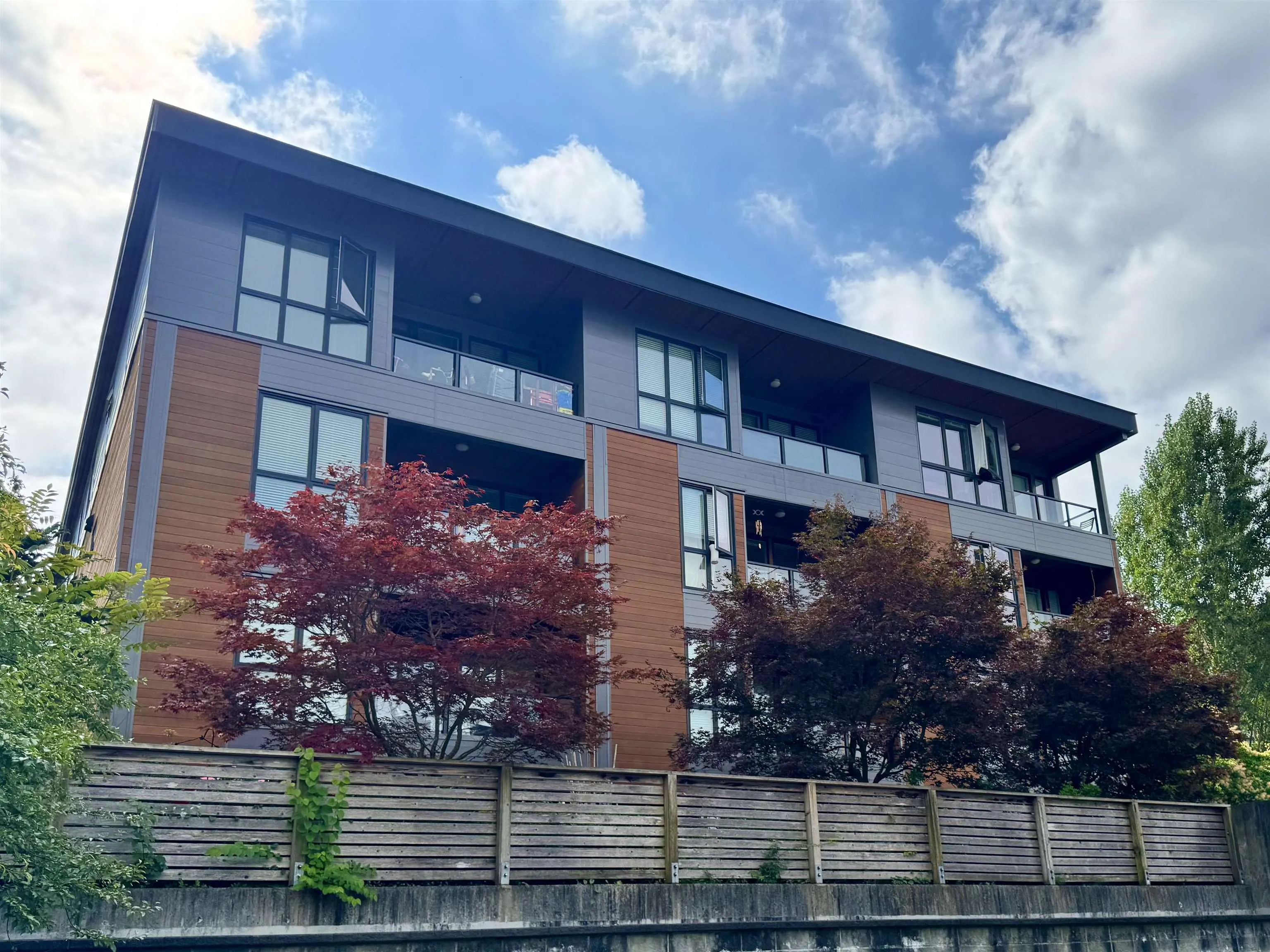 306 2267 Pitt River Road