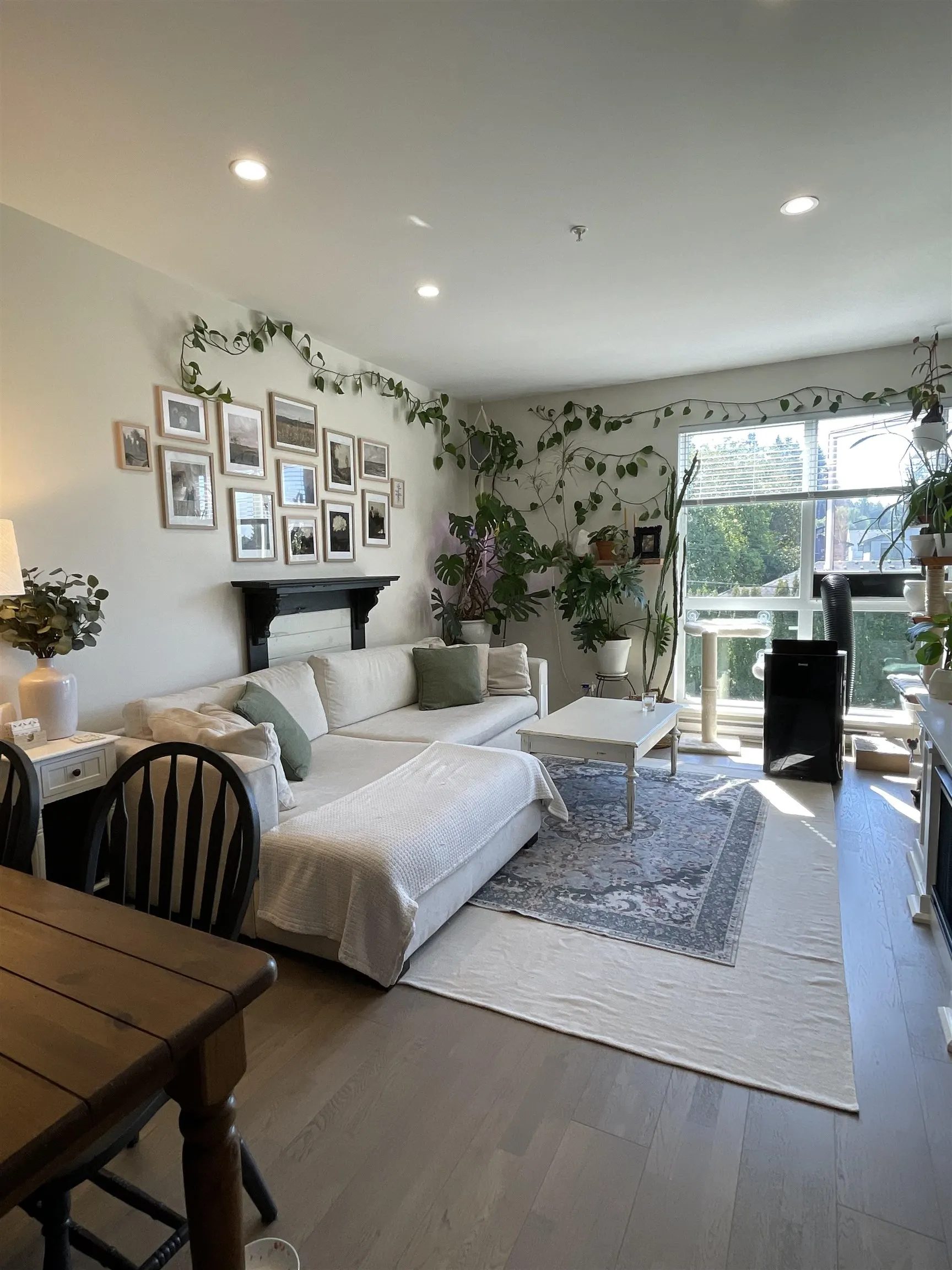 306 2267 Pitt River Road