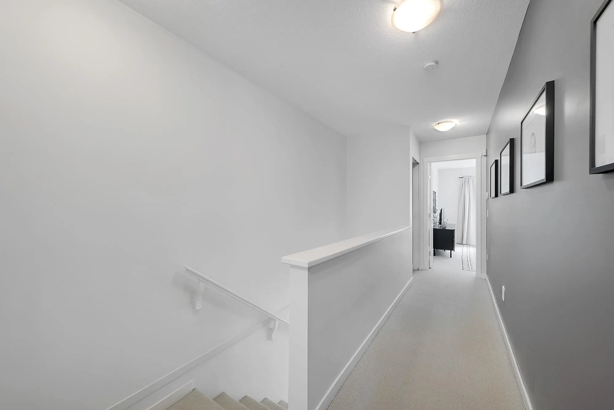 19 55 Hawthorn Drive