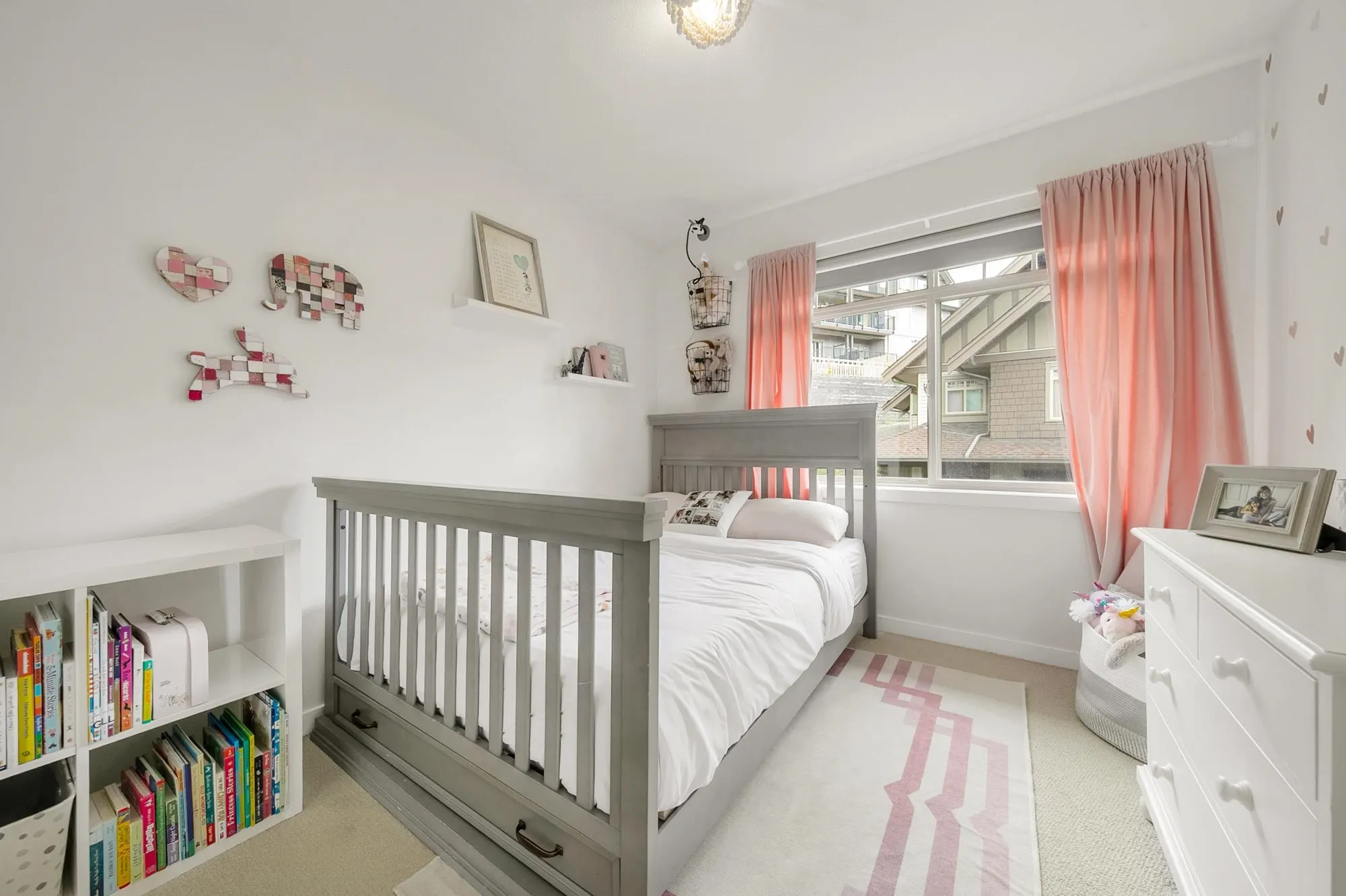 19 55 Hawthorn Drive