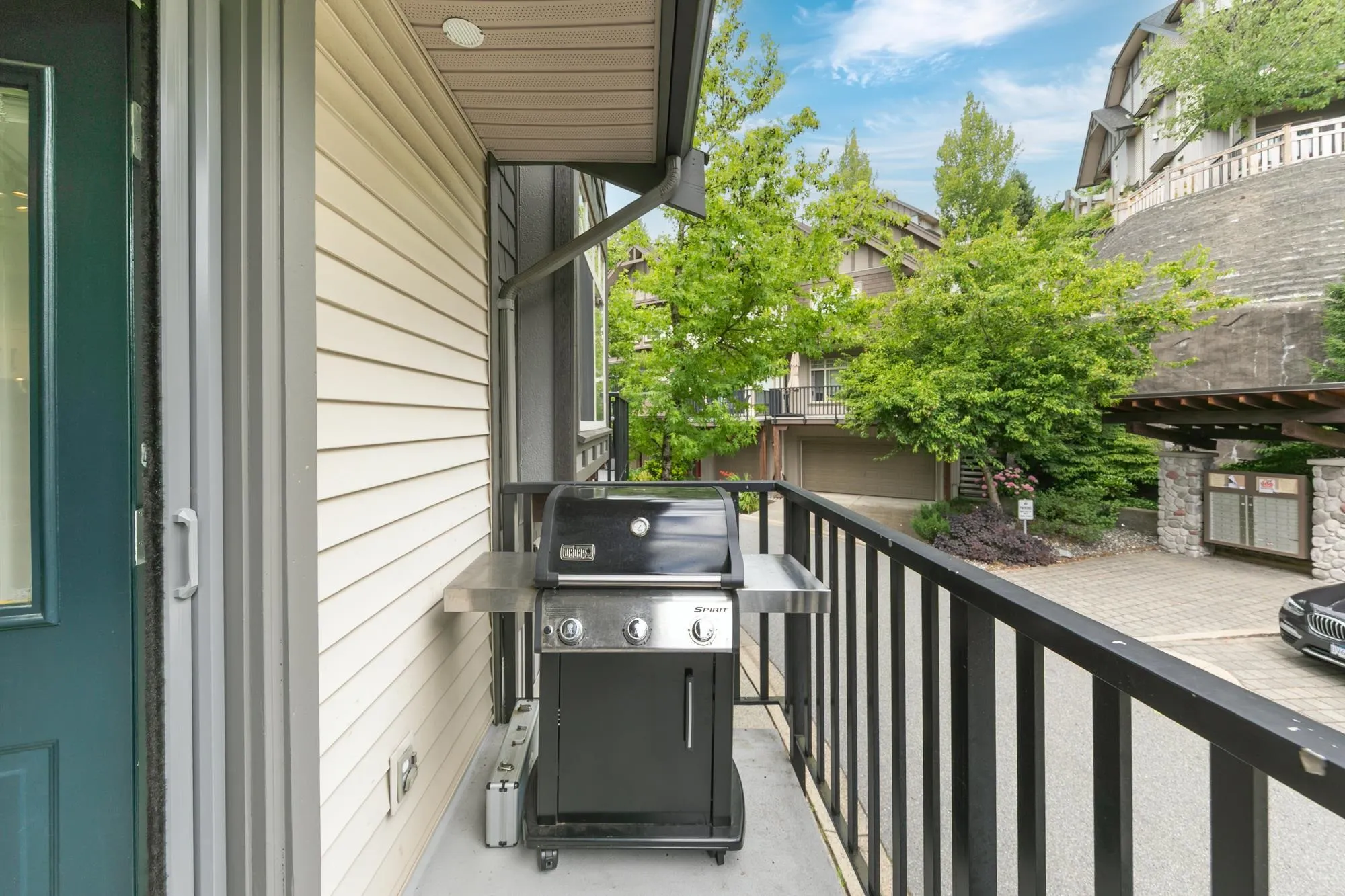 19 55 Hawthorn Drive