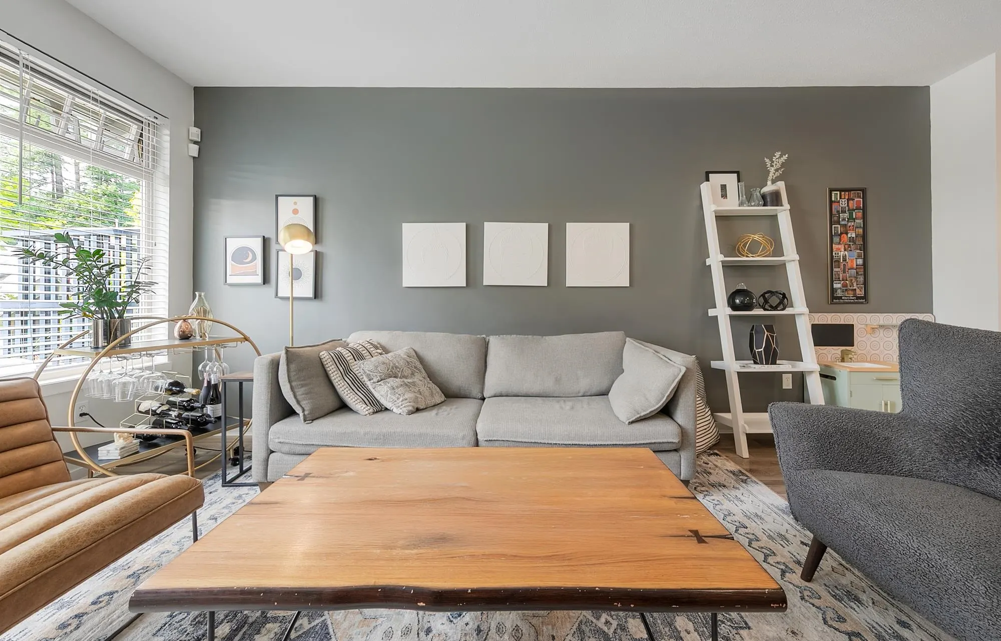 19 55 Hawthorn Drive