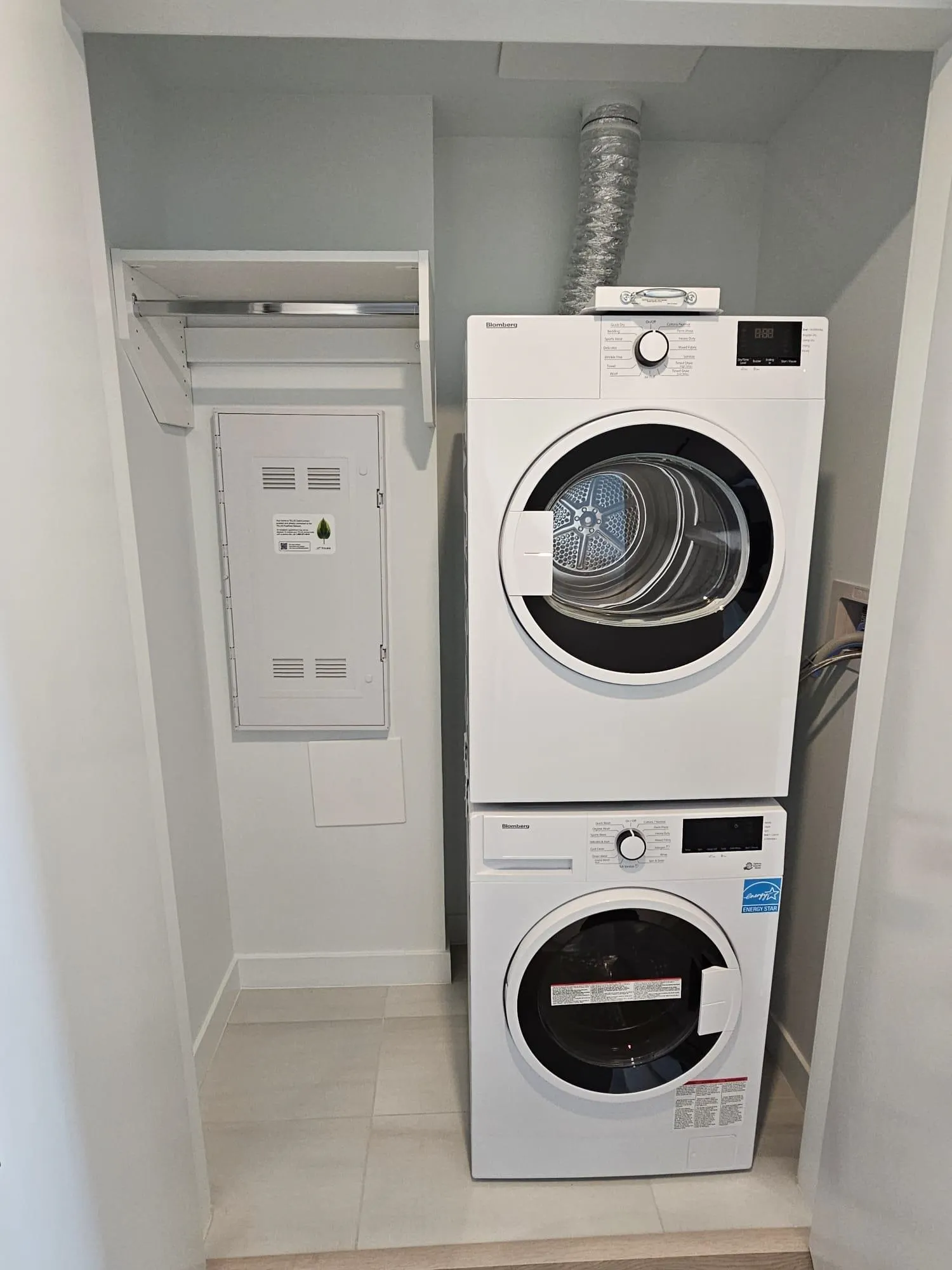 2610 6537 Telford Avenue