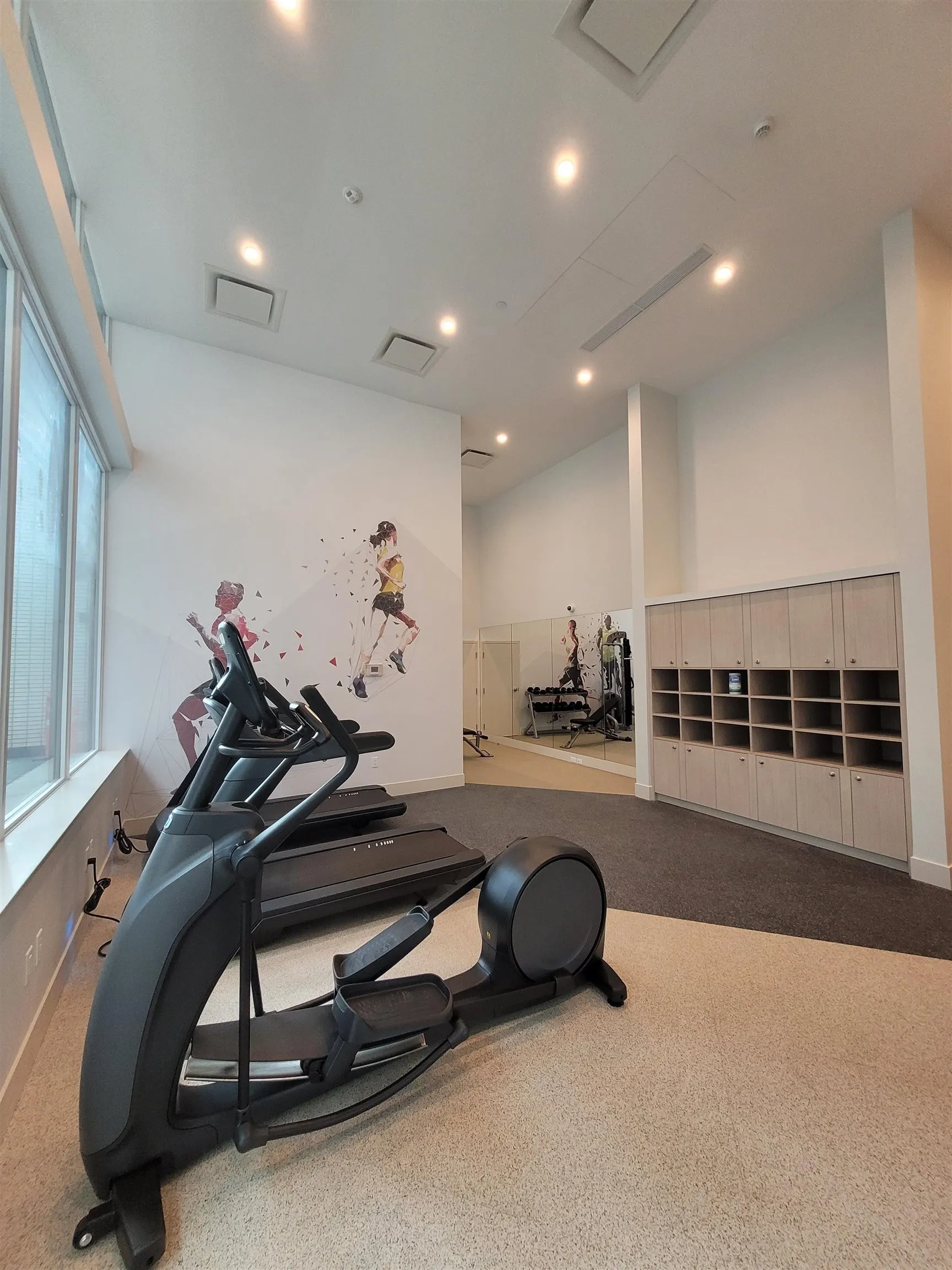 2610 6537 Telford Avenue