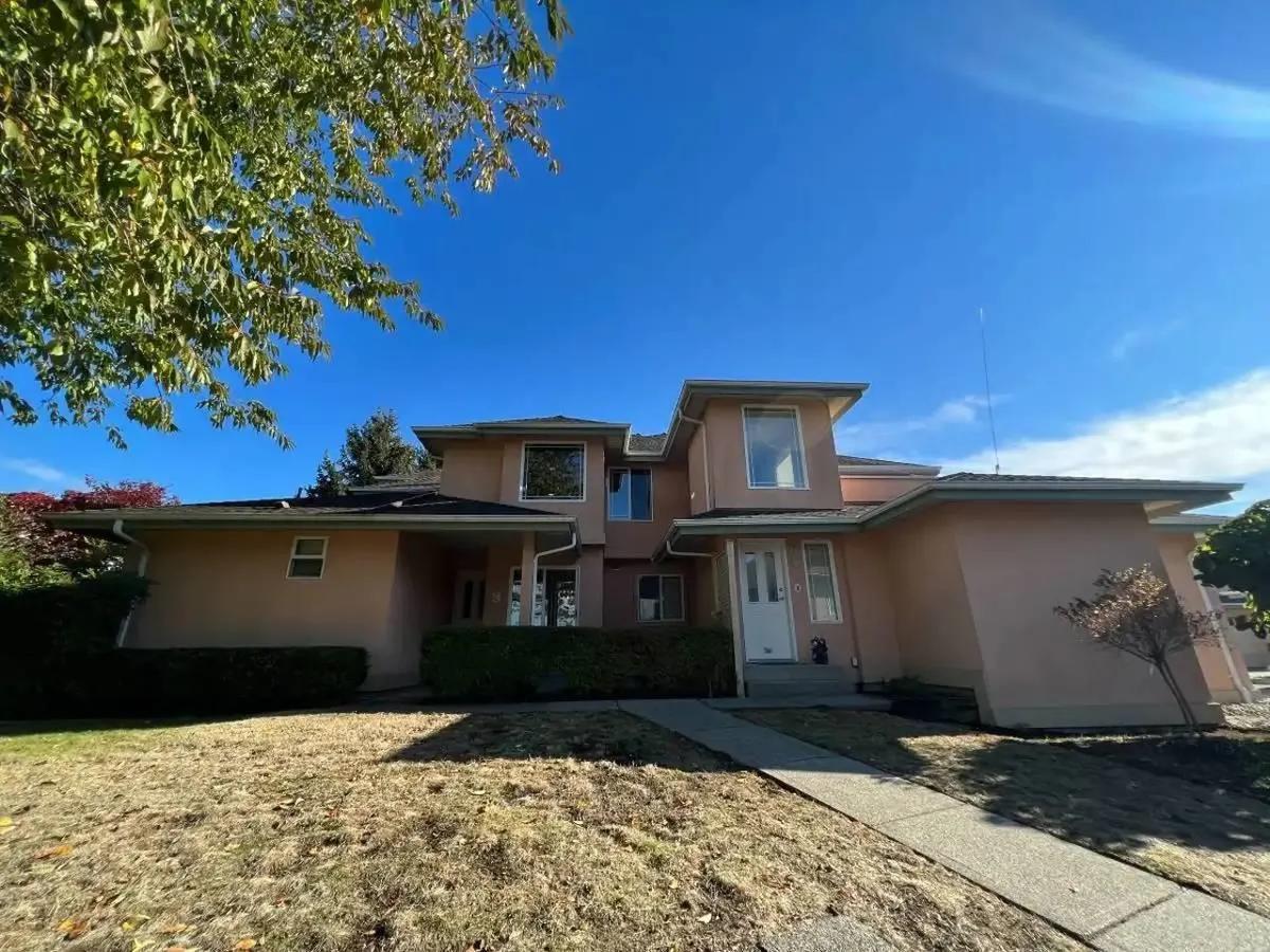 9 19044 118b Ave
