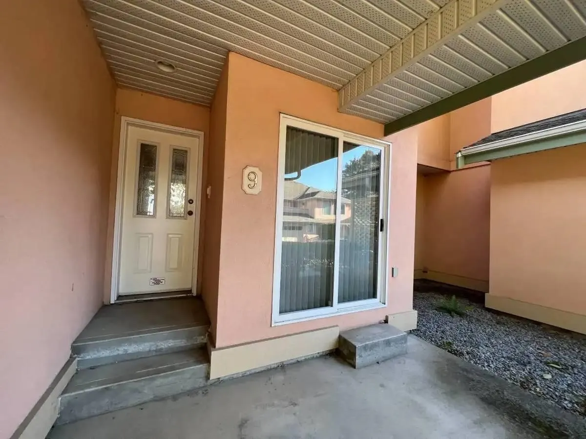 9 19044 118b Ave