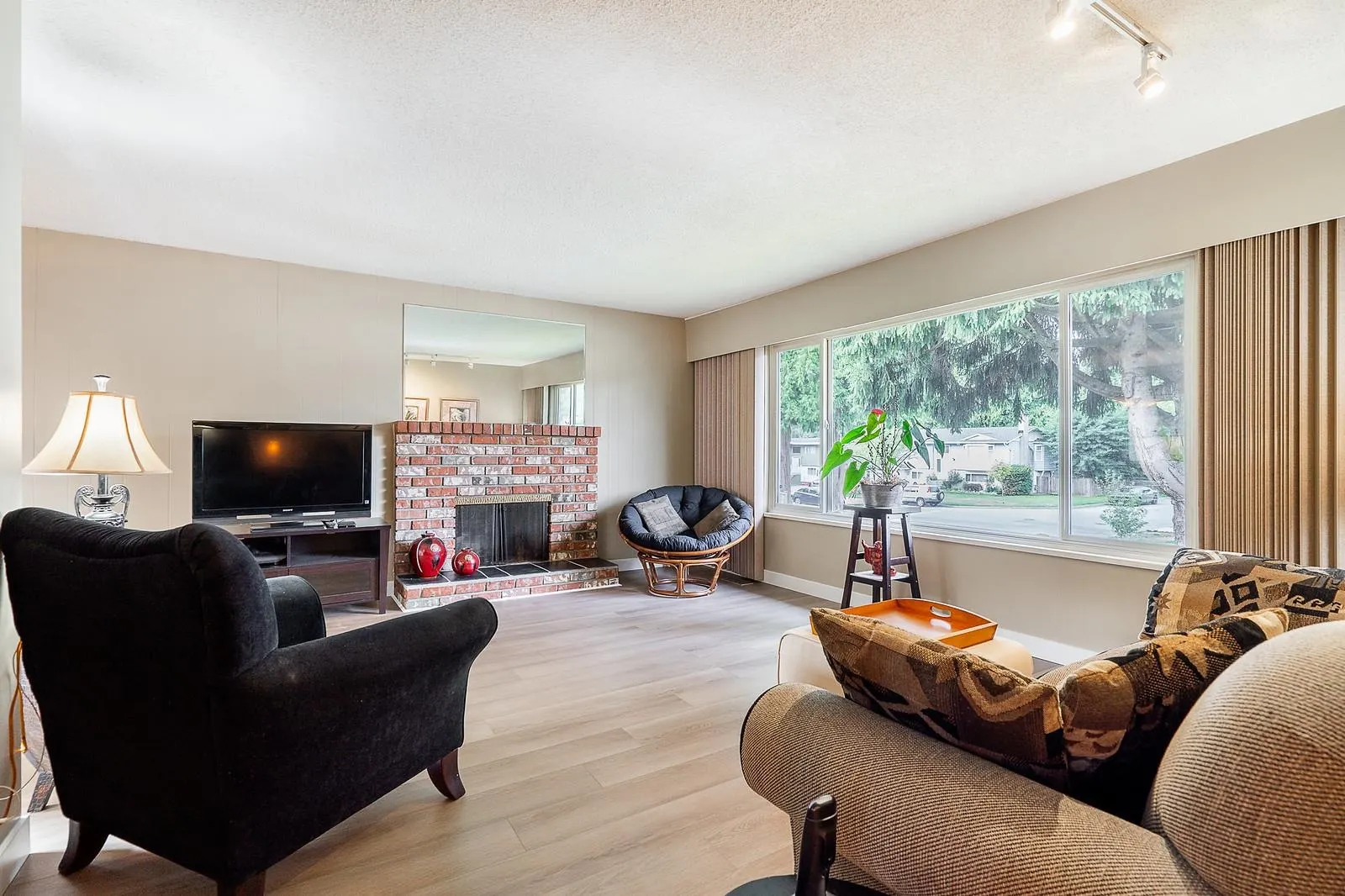 2946 Coventry Crescent