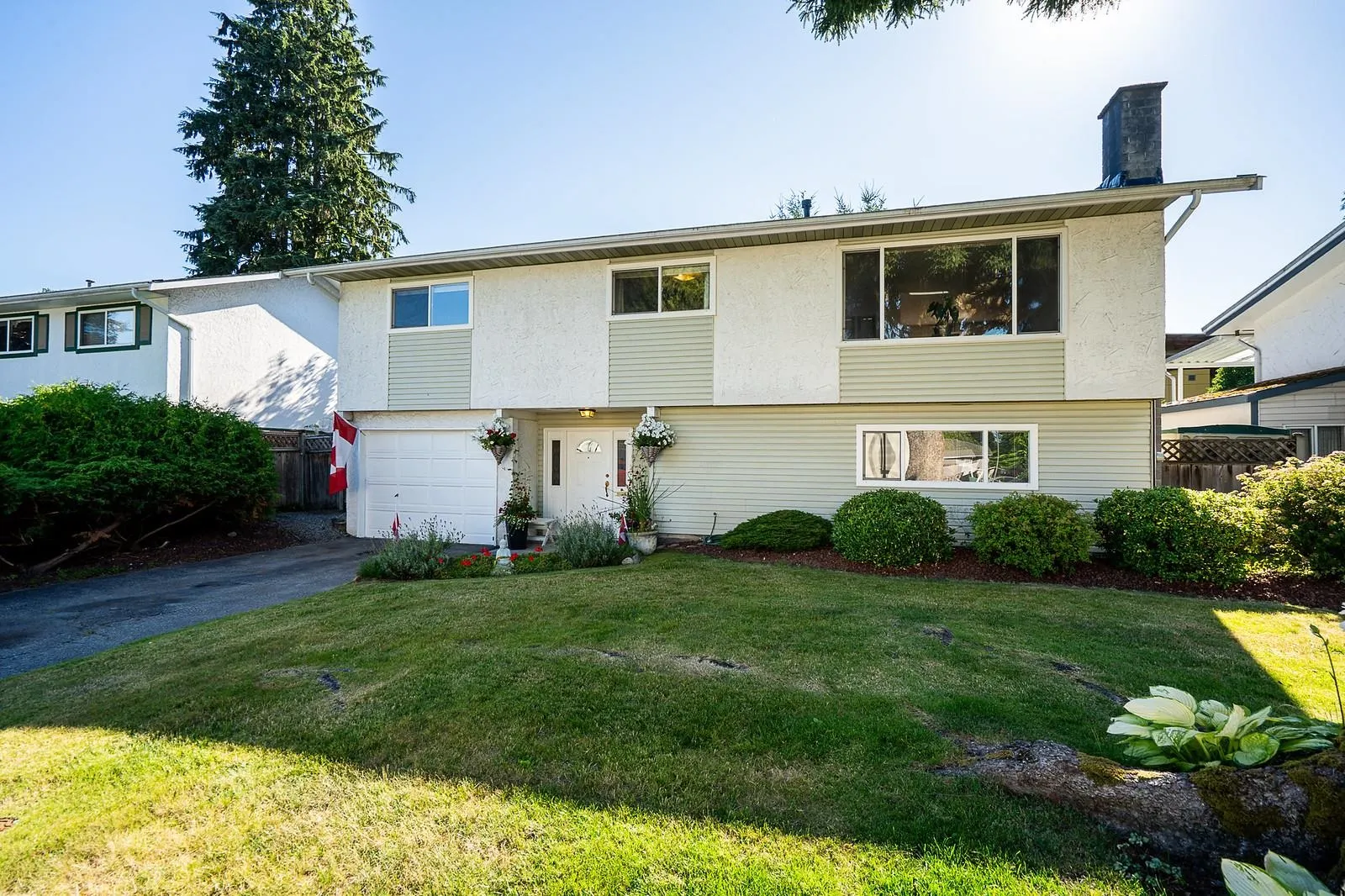 2946 Coventry Crescent