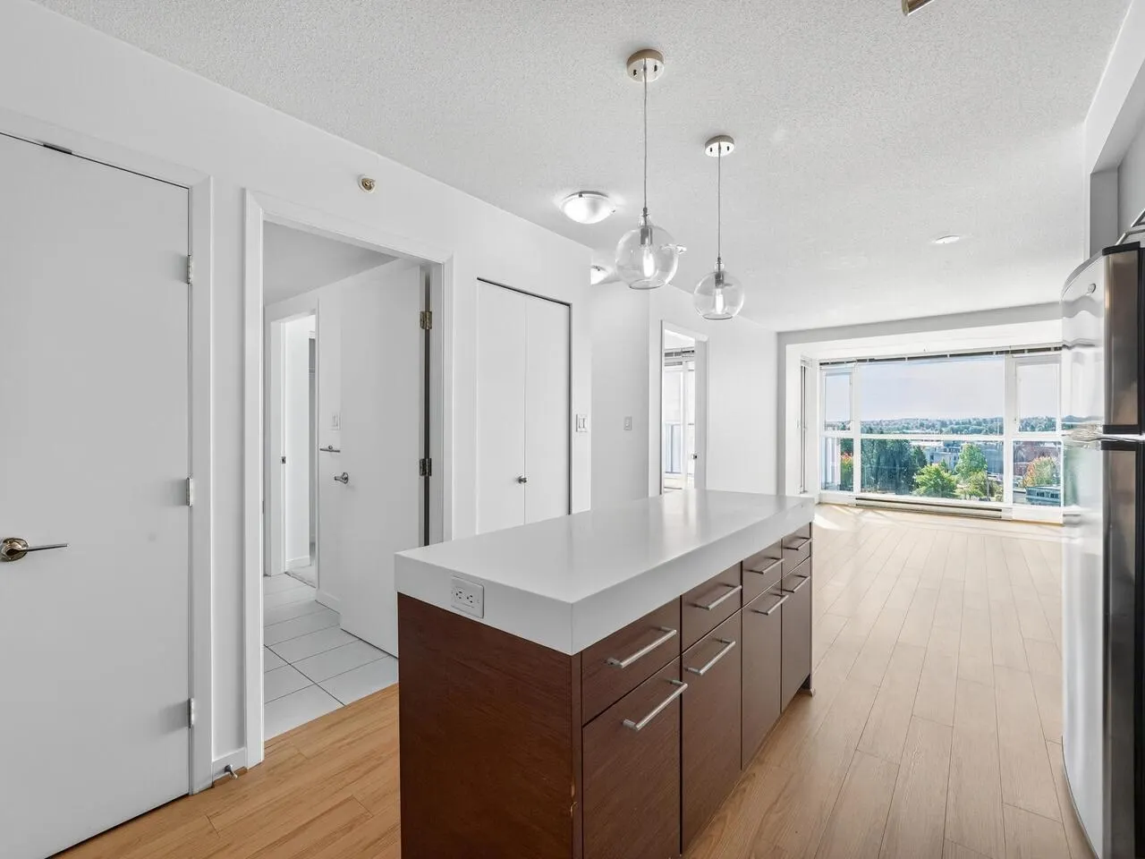 1007 2770 Sophia Street