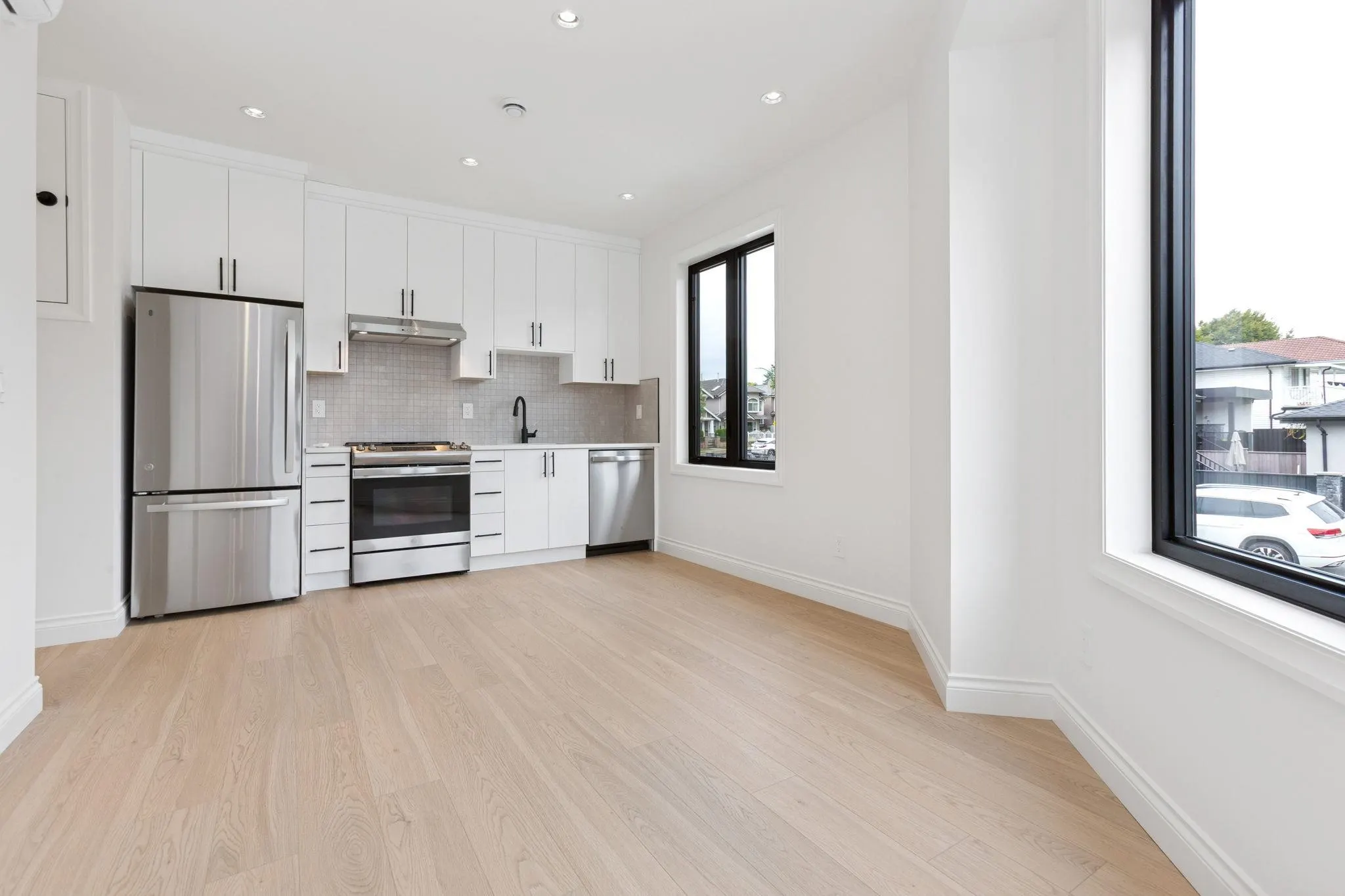 811 Madison Avenue