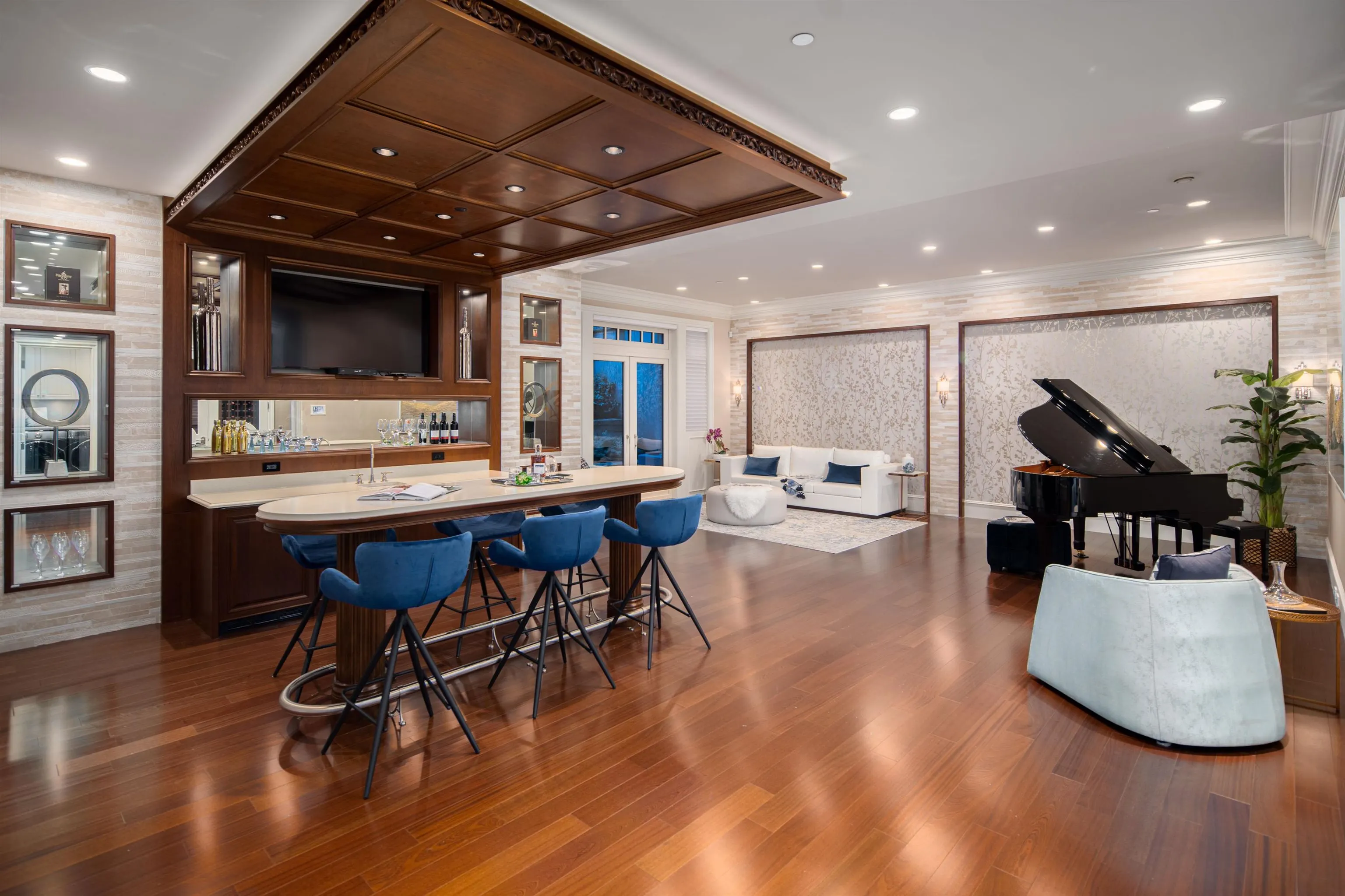 6076 Angus Drive