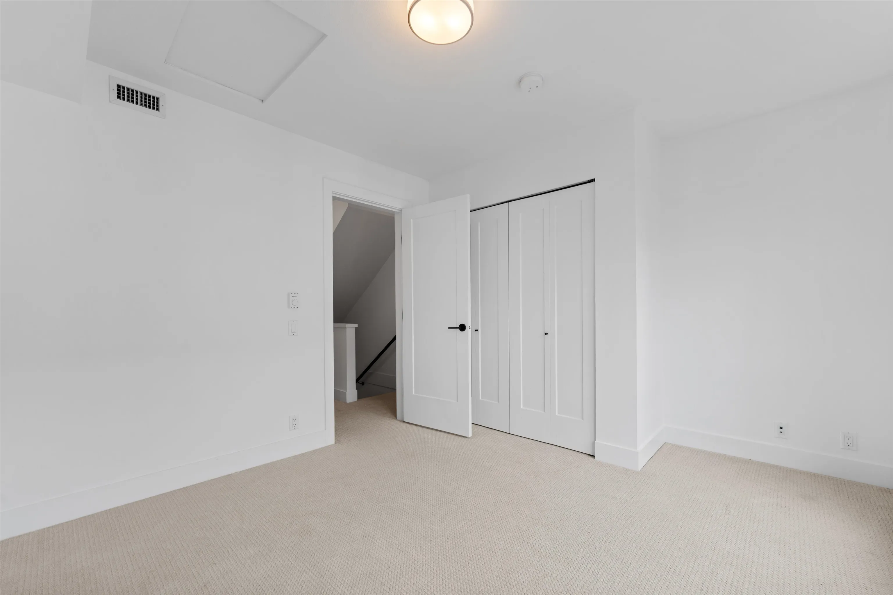 8 14955 101a Street
