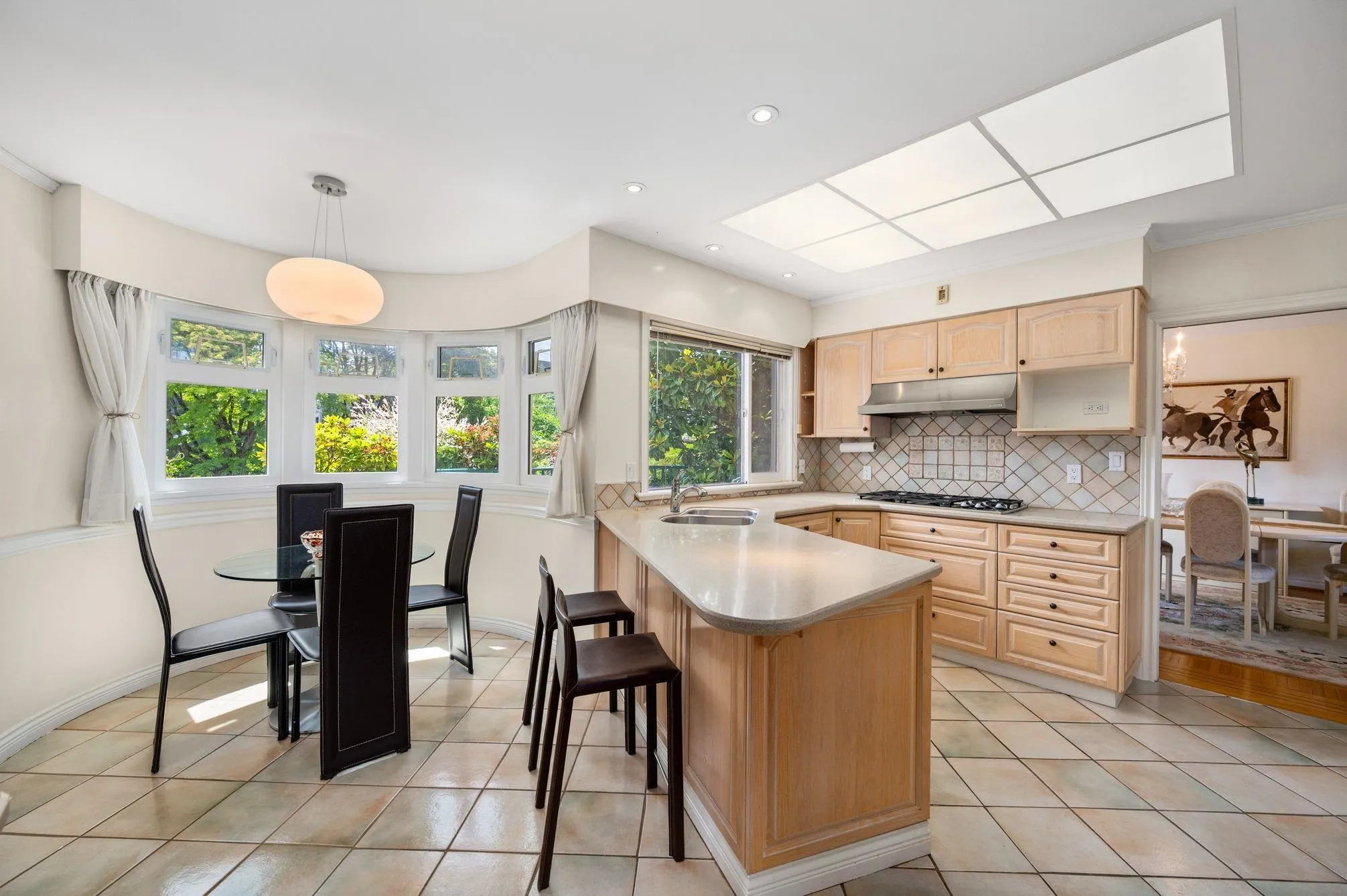 778 W 48th Avenue