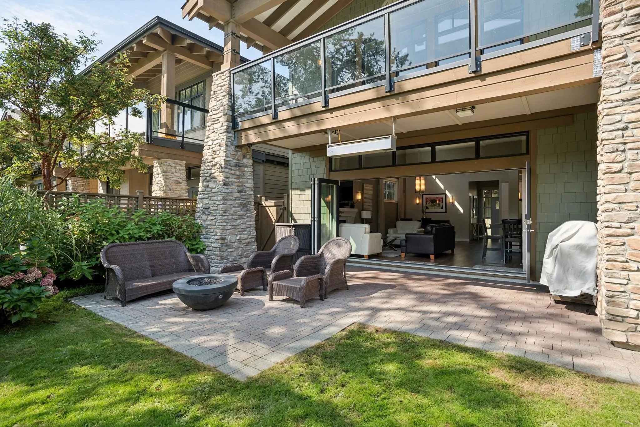 5044 Cedar Springs Drive