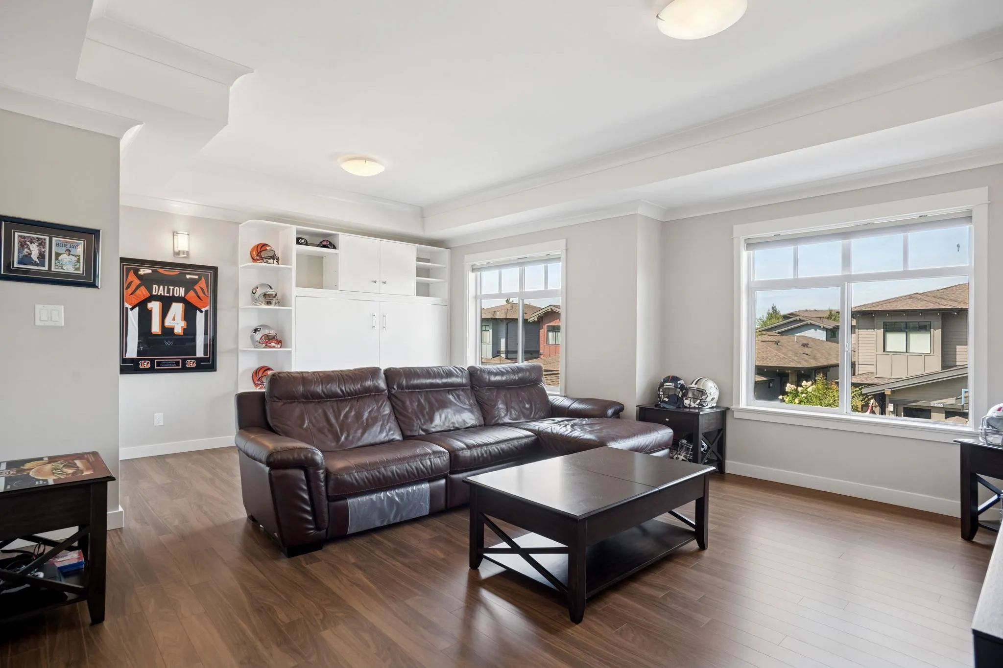 5044 Cedar Springs Drive