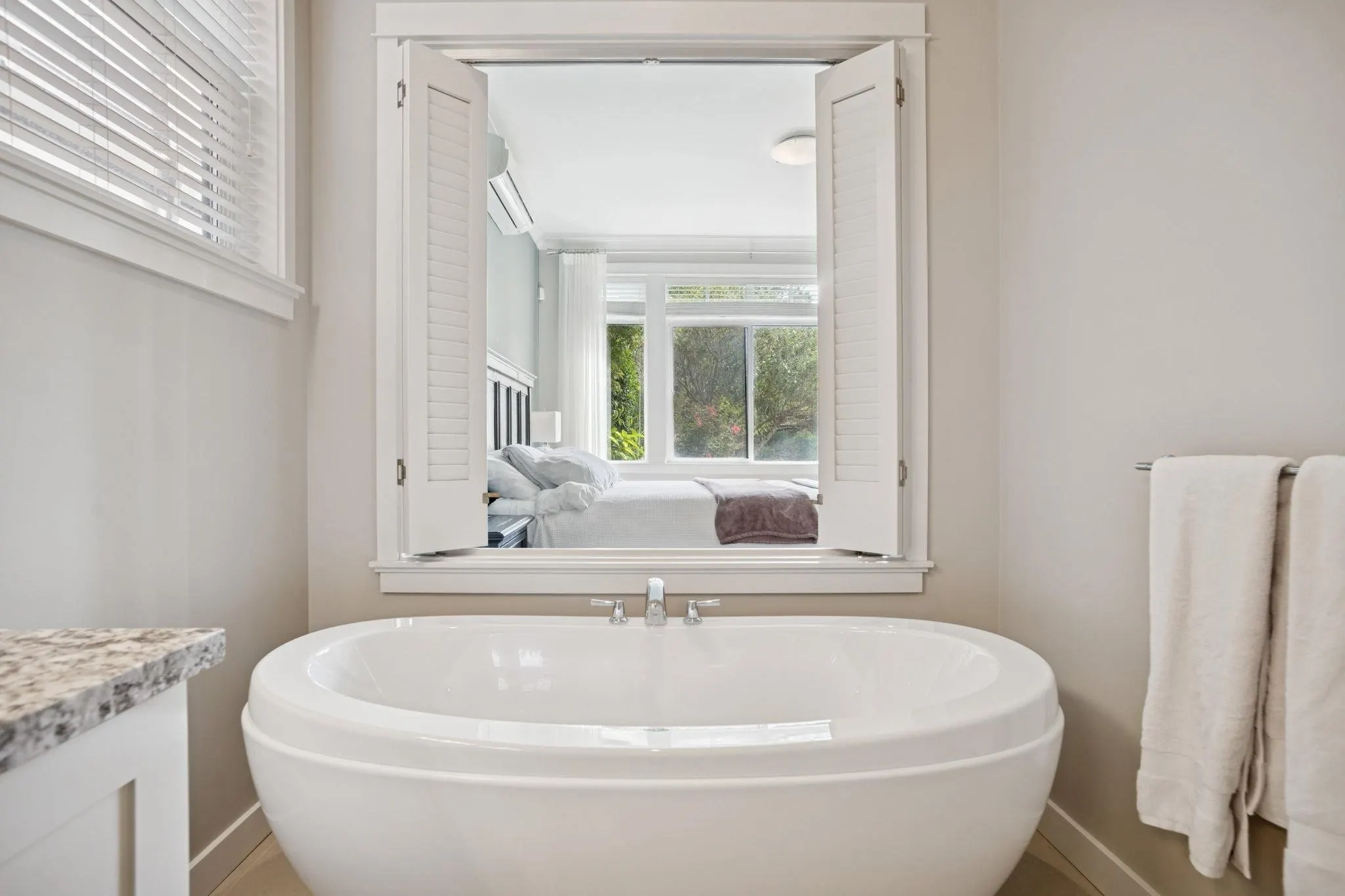 5044 Cedar Springs Drive