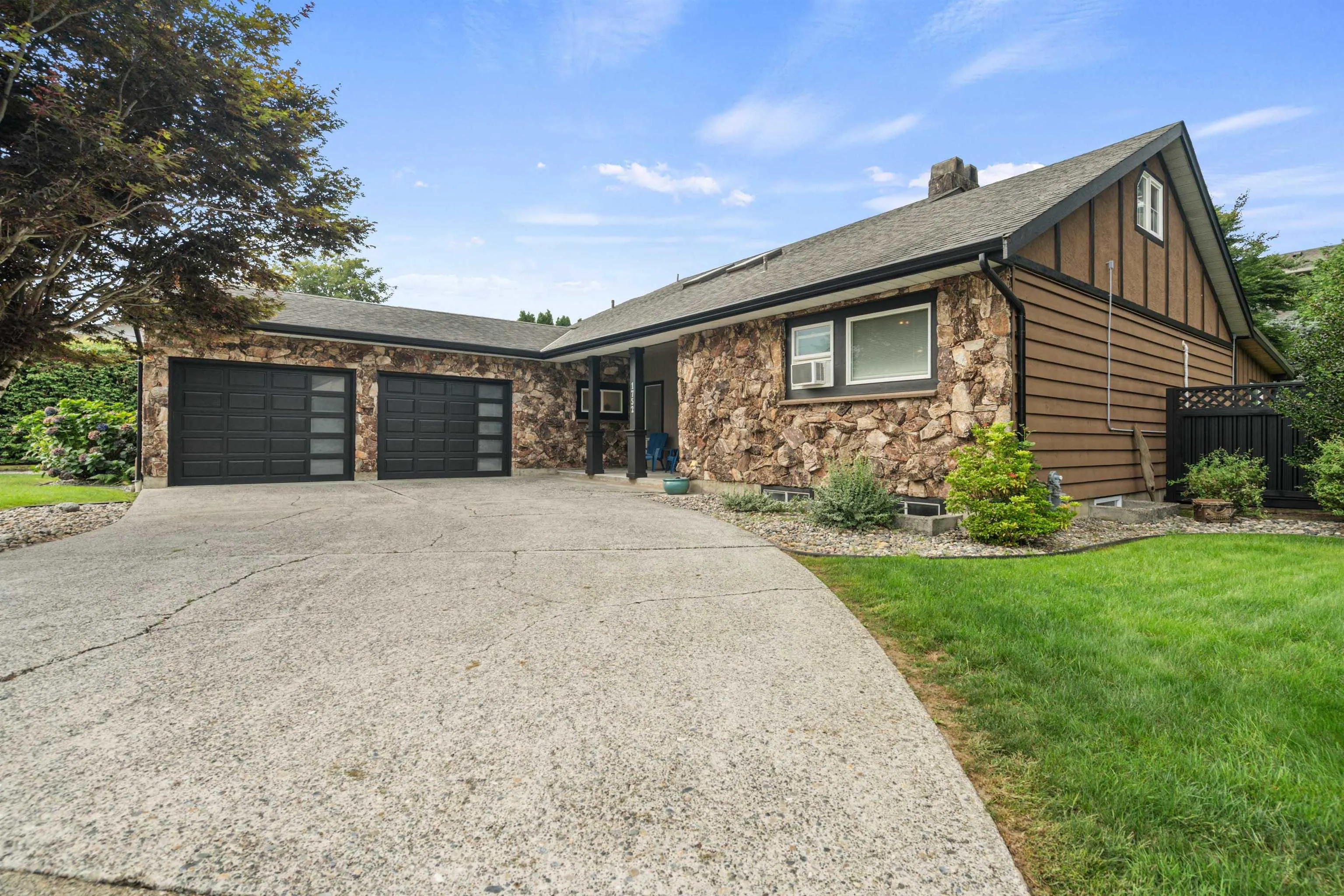 1752 Cedar Place