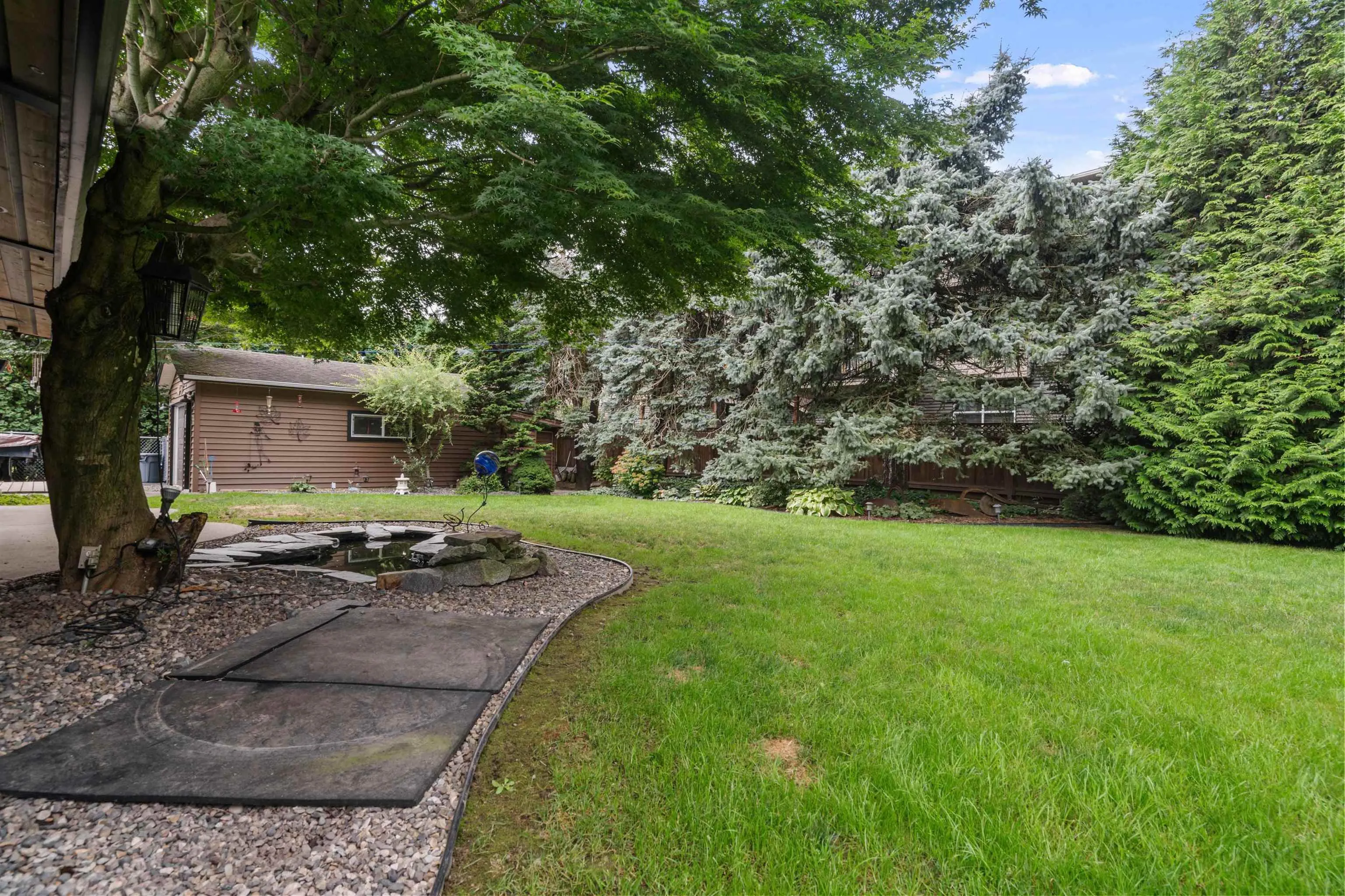 1752 Cedar Place
