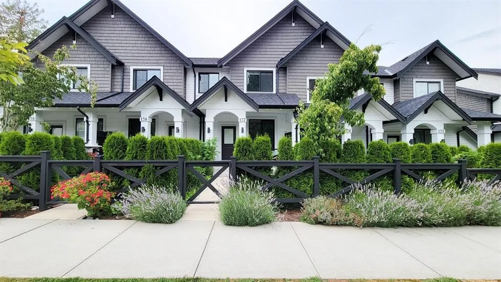 138 6030 142 Street