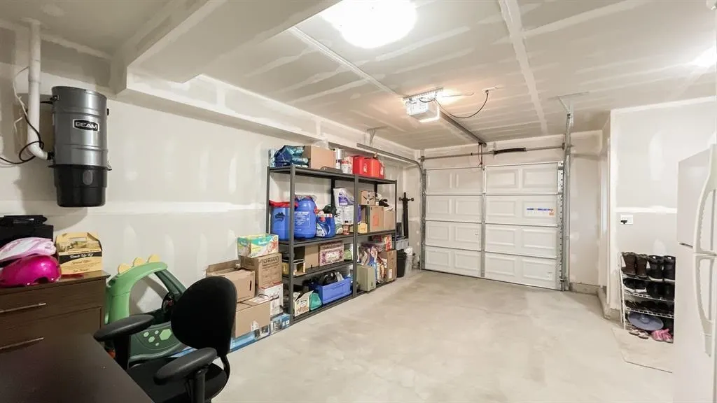 138 6030 142 Street