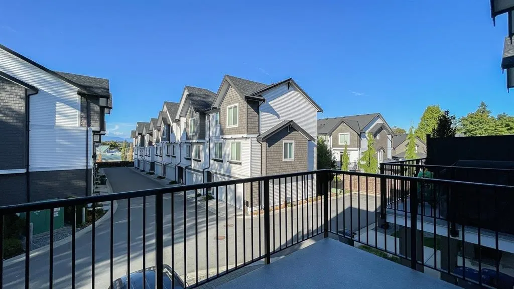 138 6030 142 Street
