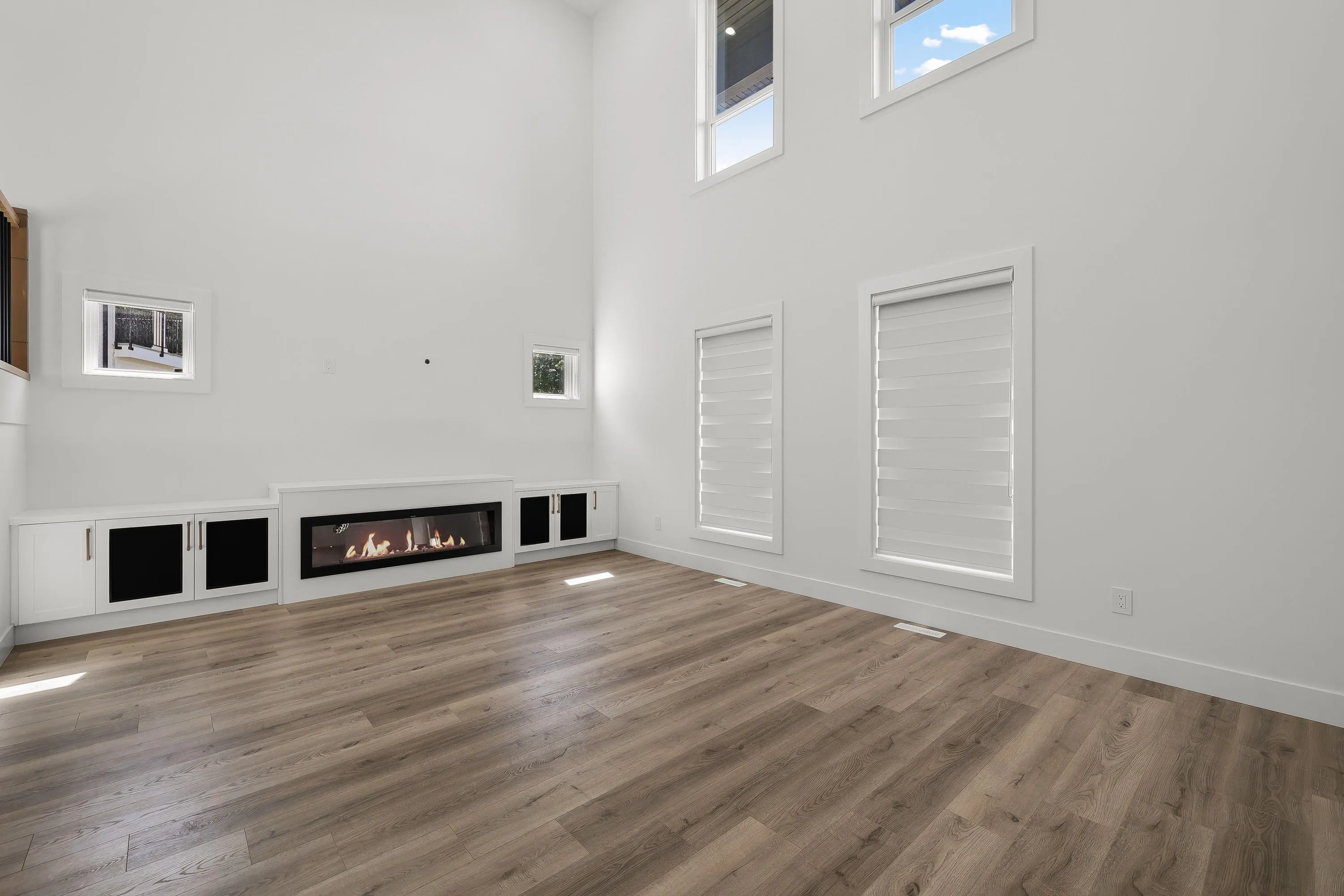 8587 Forest Gate Drive