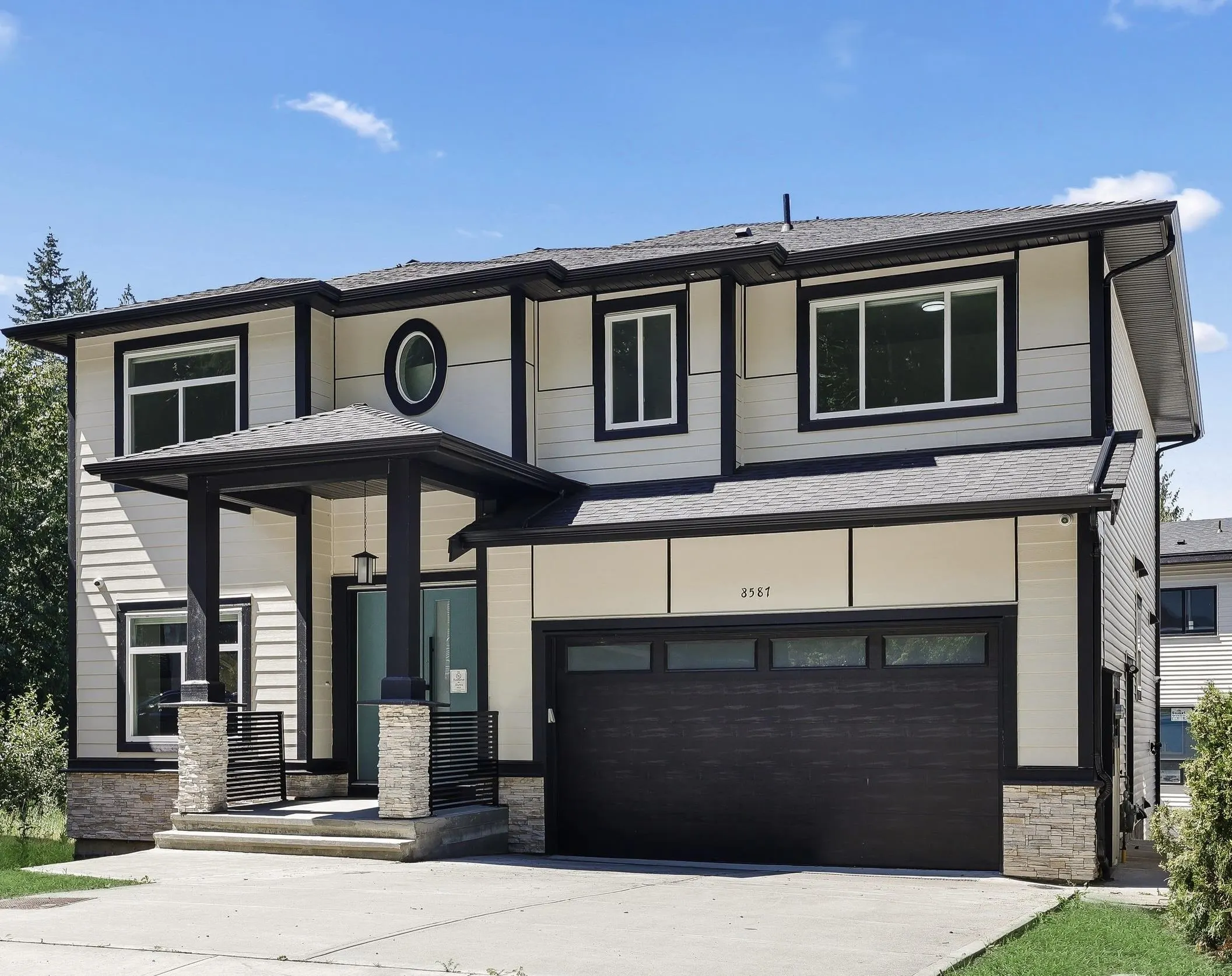 8587 Forest Gate Drive