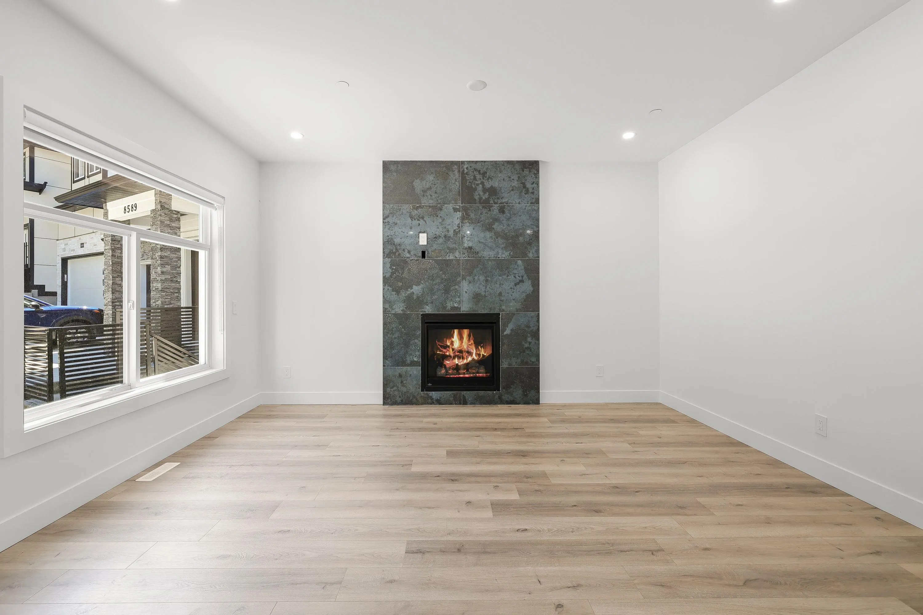 8587 Forest Gate Drive