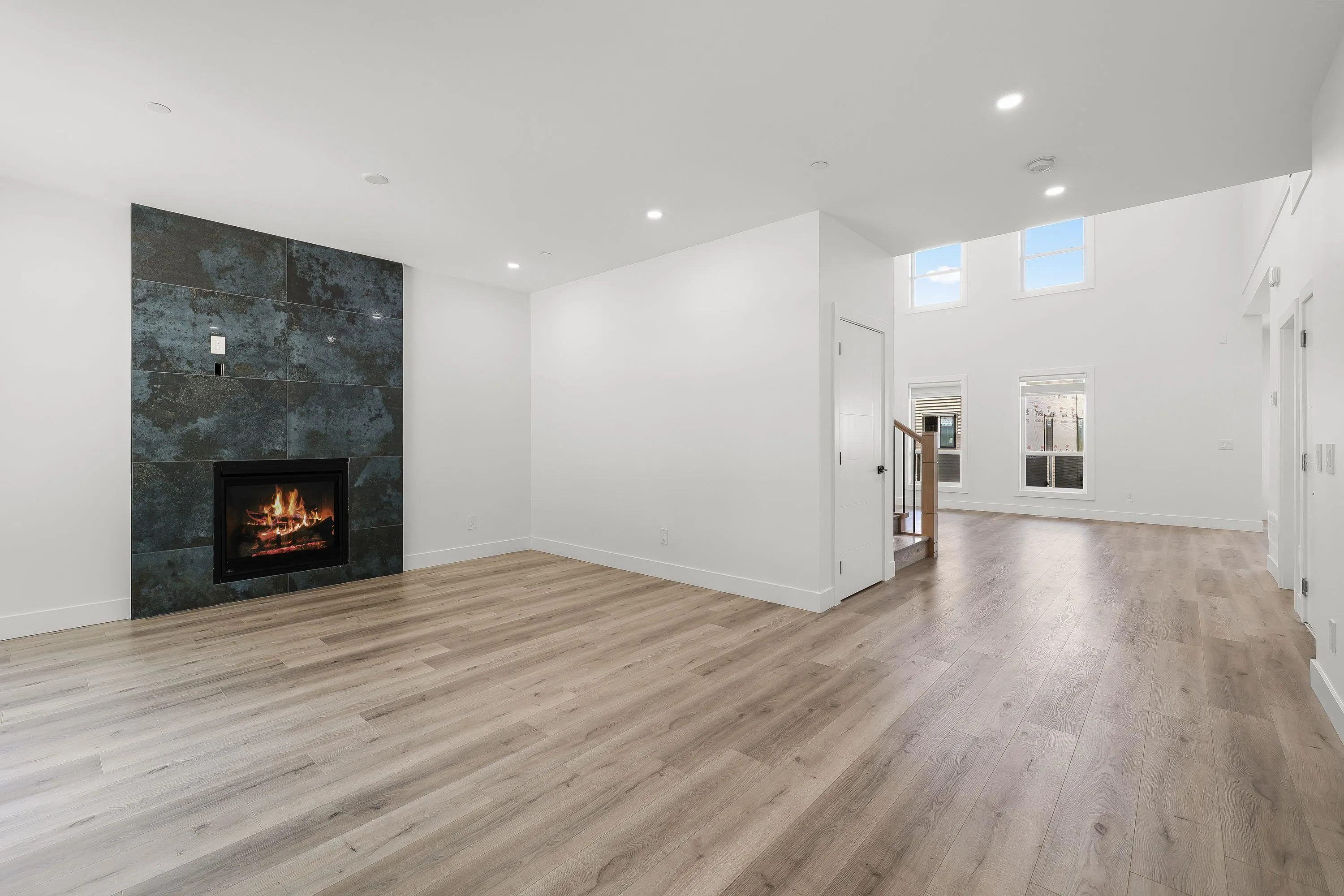 8587 Forest Gate Drive