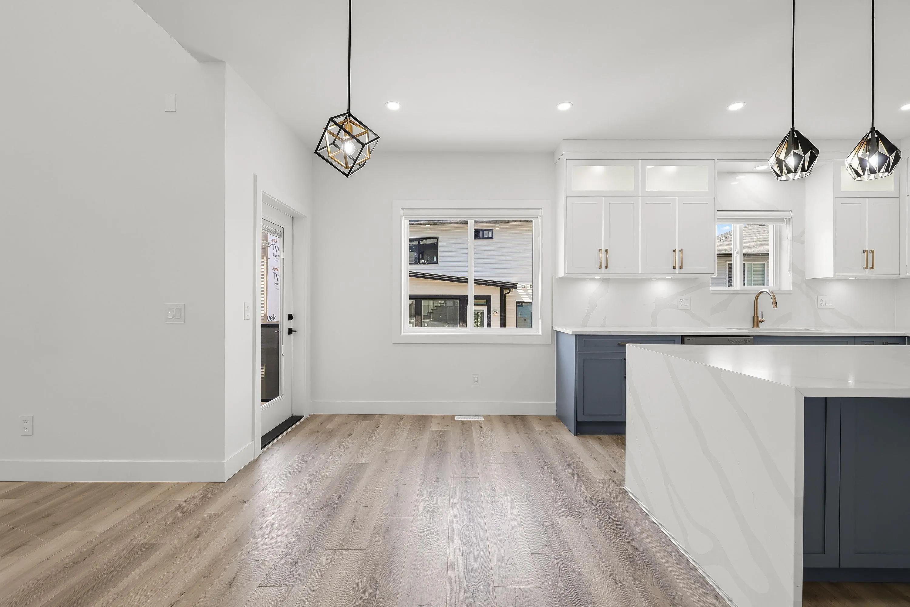 8587 Forest Gate Drive