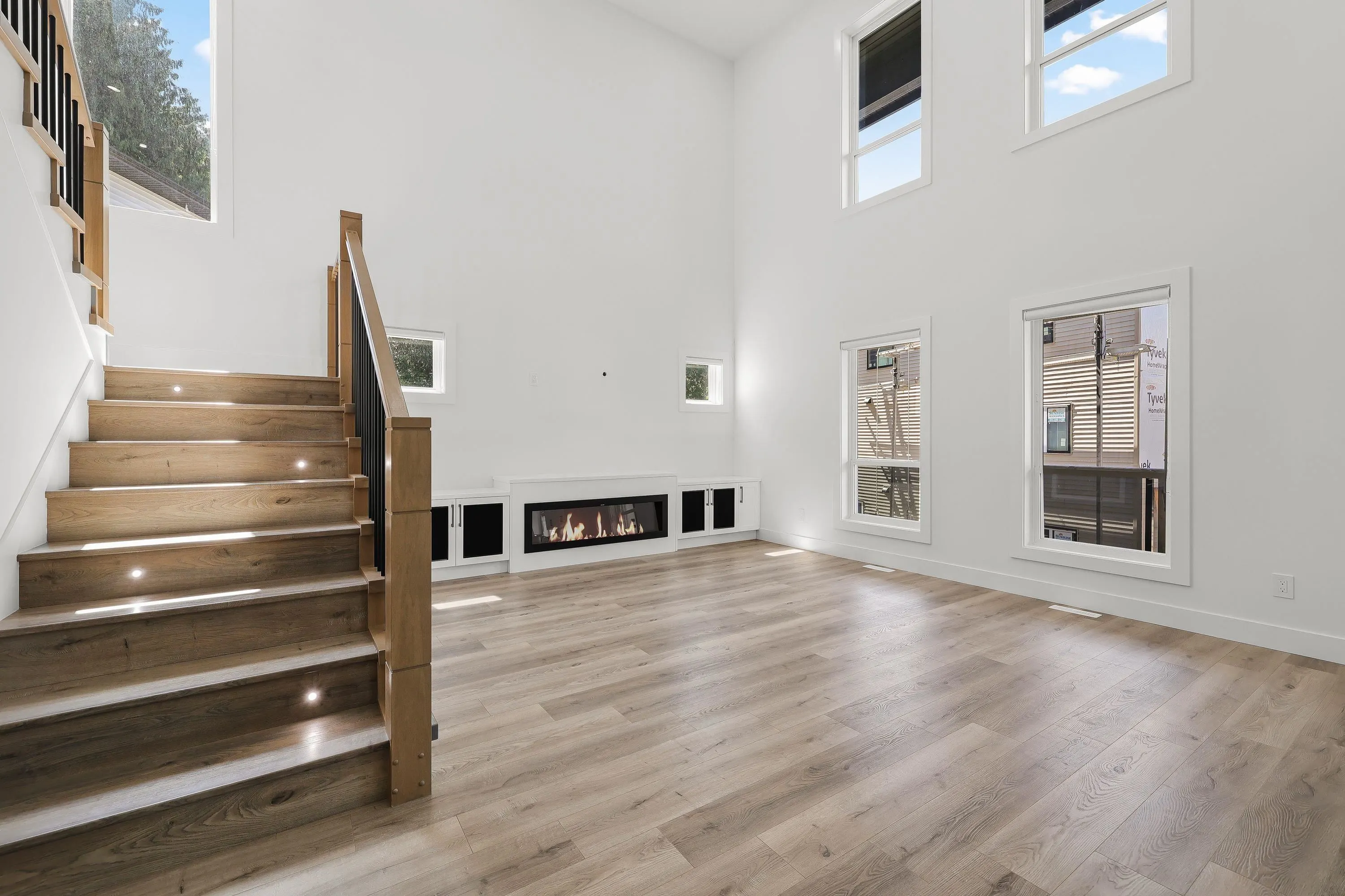 8587 Forest Gate Drive