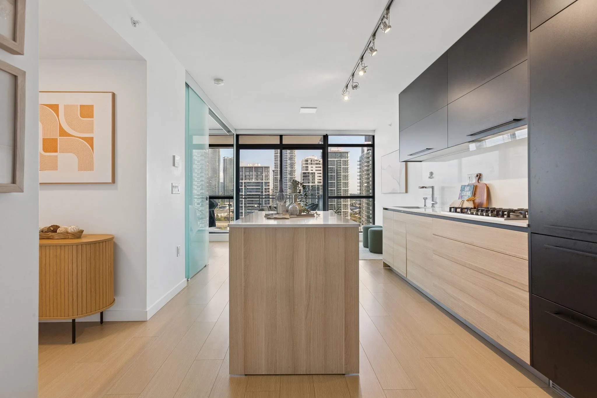 1505 4488 Juneau Street