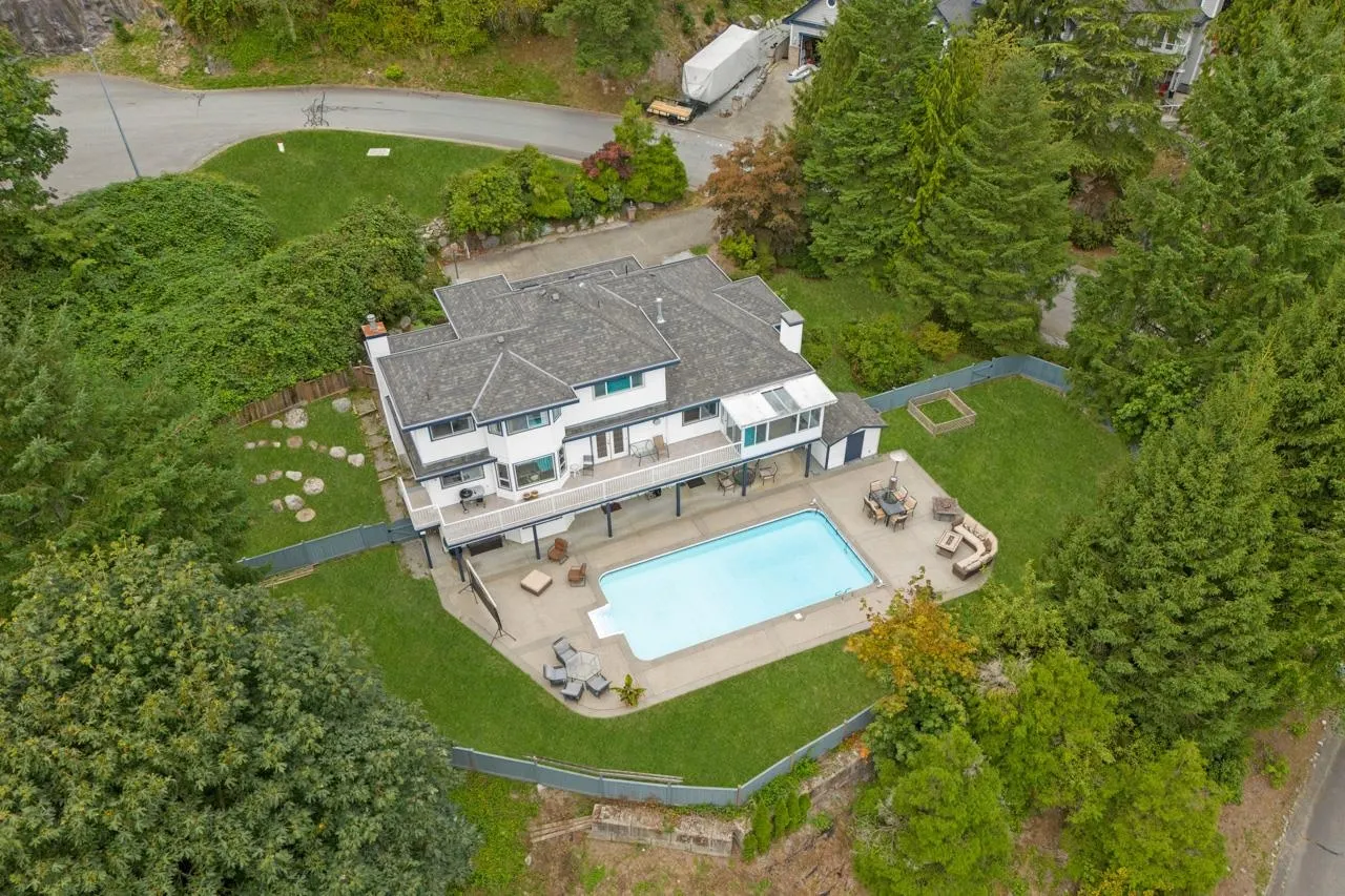 15333 Sheridan Drive