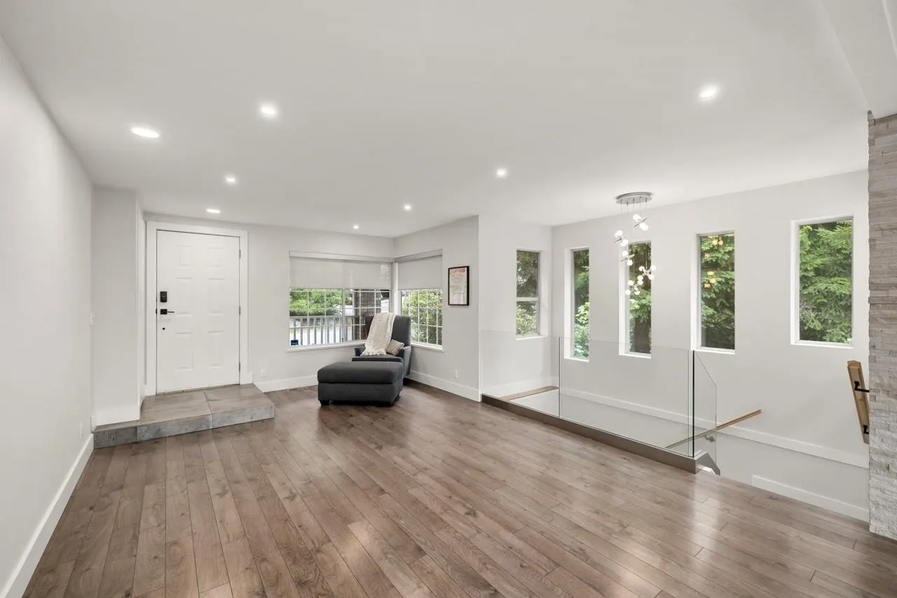 15333 Sheridan Drive