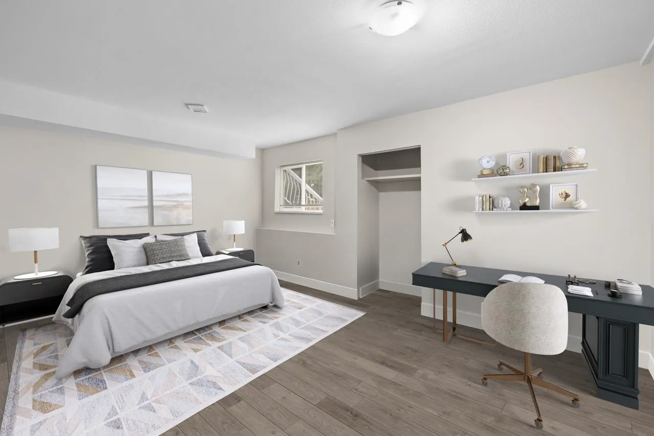 15333 Sheridan Drive