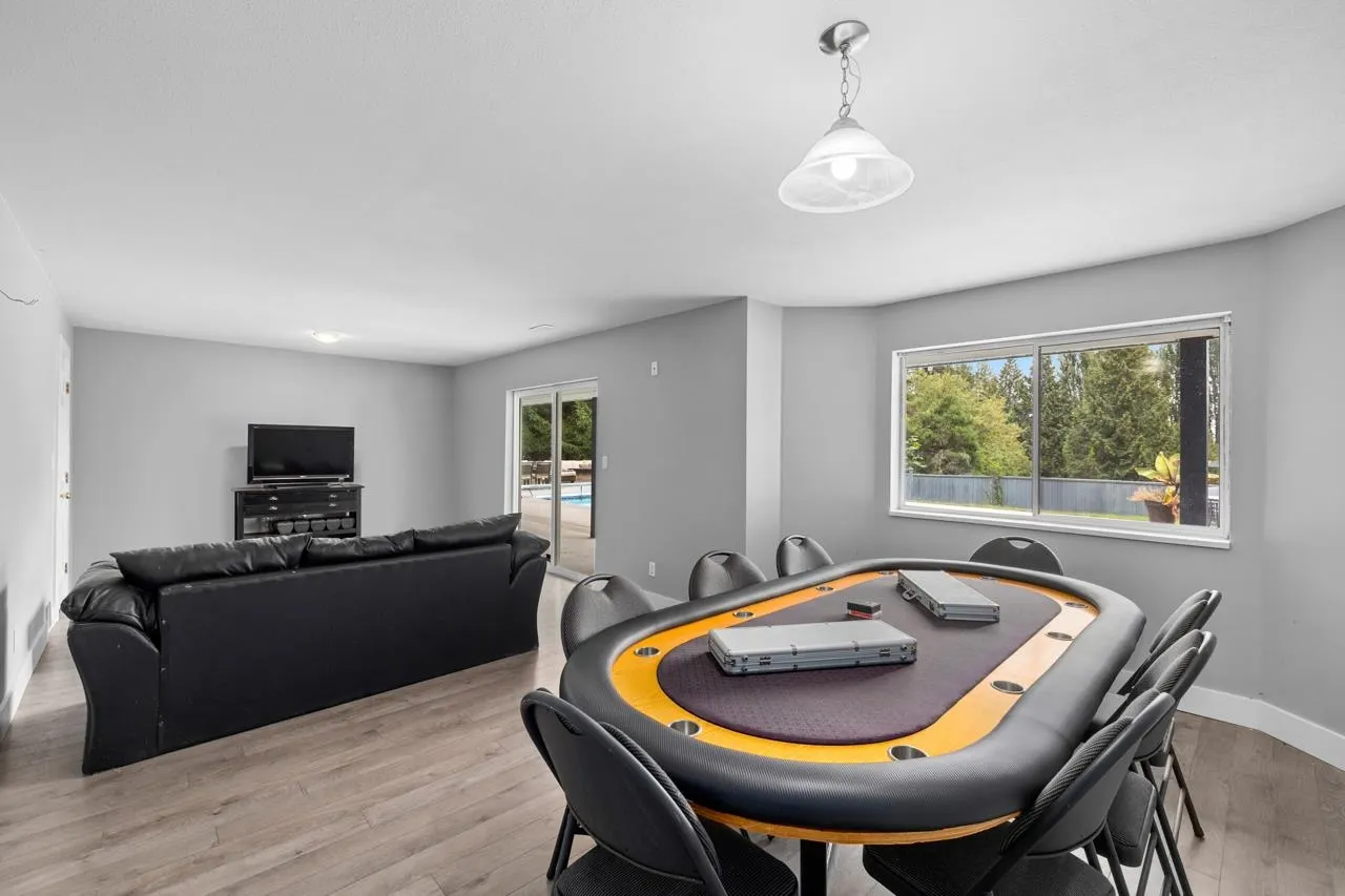 15333 Sheridan Drive