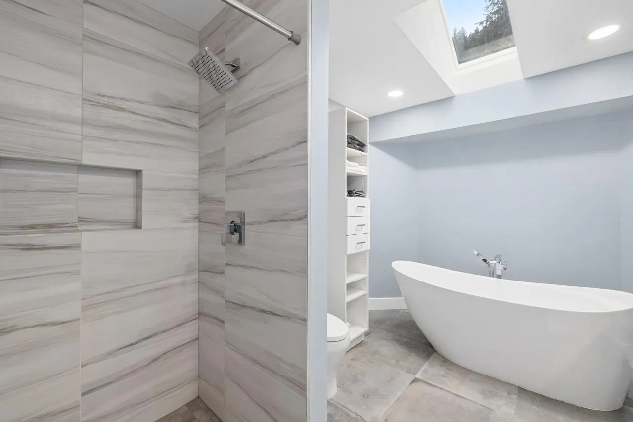 15333 Sheridan Drive